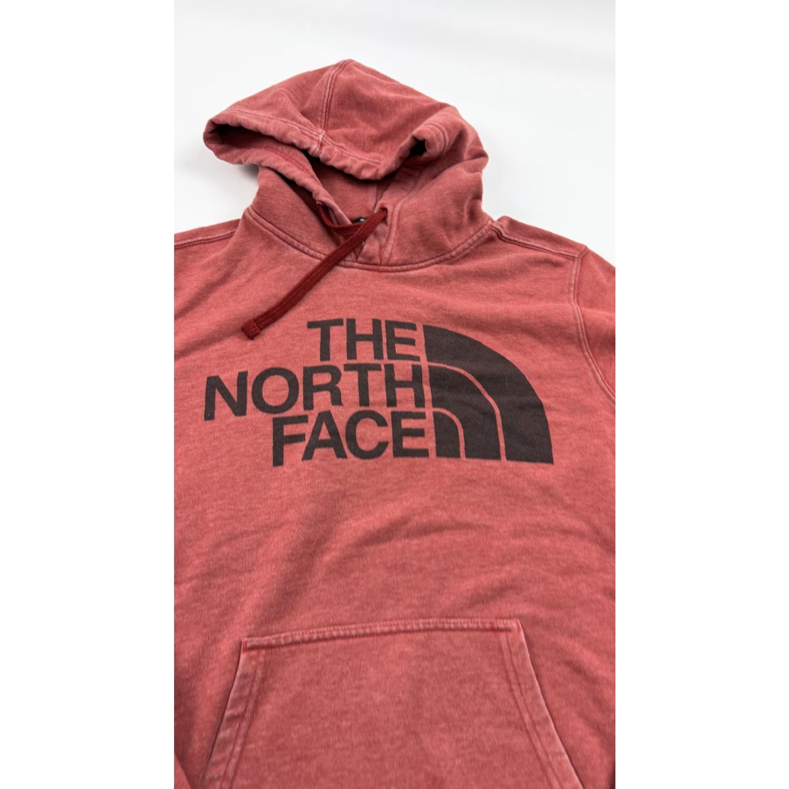 The North Face The North Face Hoodie Mens S Red Pullover Logo Fleece Kangaroo Pocket Size US S / EU 44-46 / 1 - 4 Thumbnail