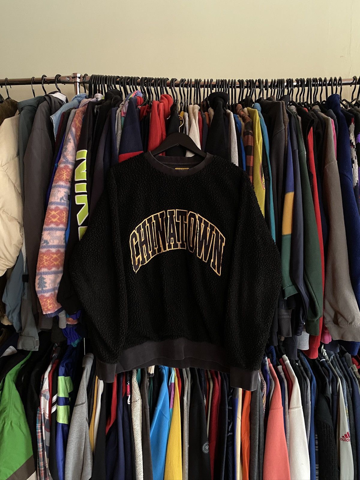 Vintage VINTAGE CHINATOWN MARKET SHERPA FLEECE SWEATSHIRT Size US L / EU 52-54 / 3 - 1 Thumbnail