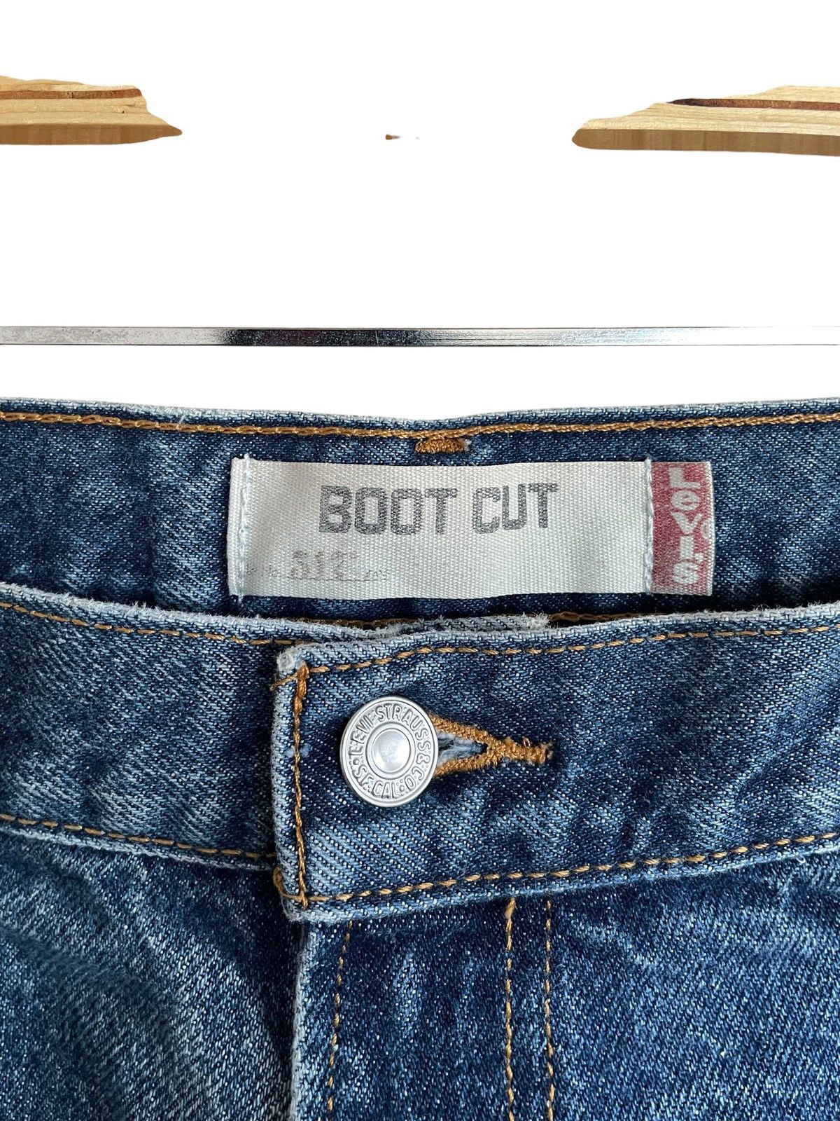 Levi's Vintage Brand Levis Lot 517 Boot Cut Jeans 2000s Size US 34 / EU 50 - 8 Thumbnail