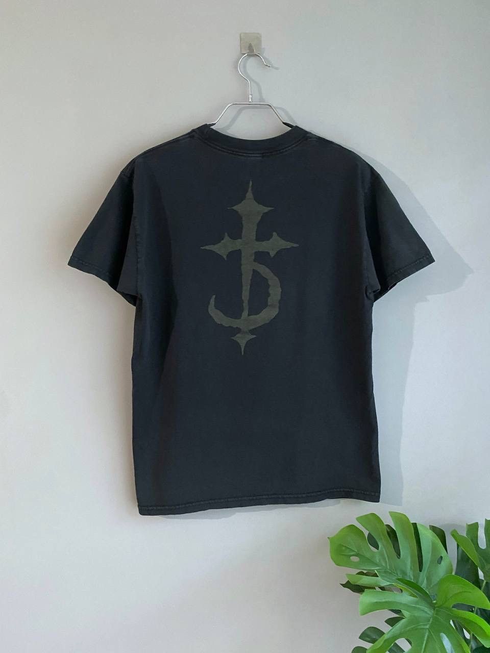 Band Tees × Vintage DevilDriver Rock Band Y2K Vintage Merch T-Shirt, Size S Size US S / EU 44-46 / 1 - 2 Thumbnail