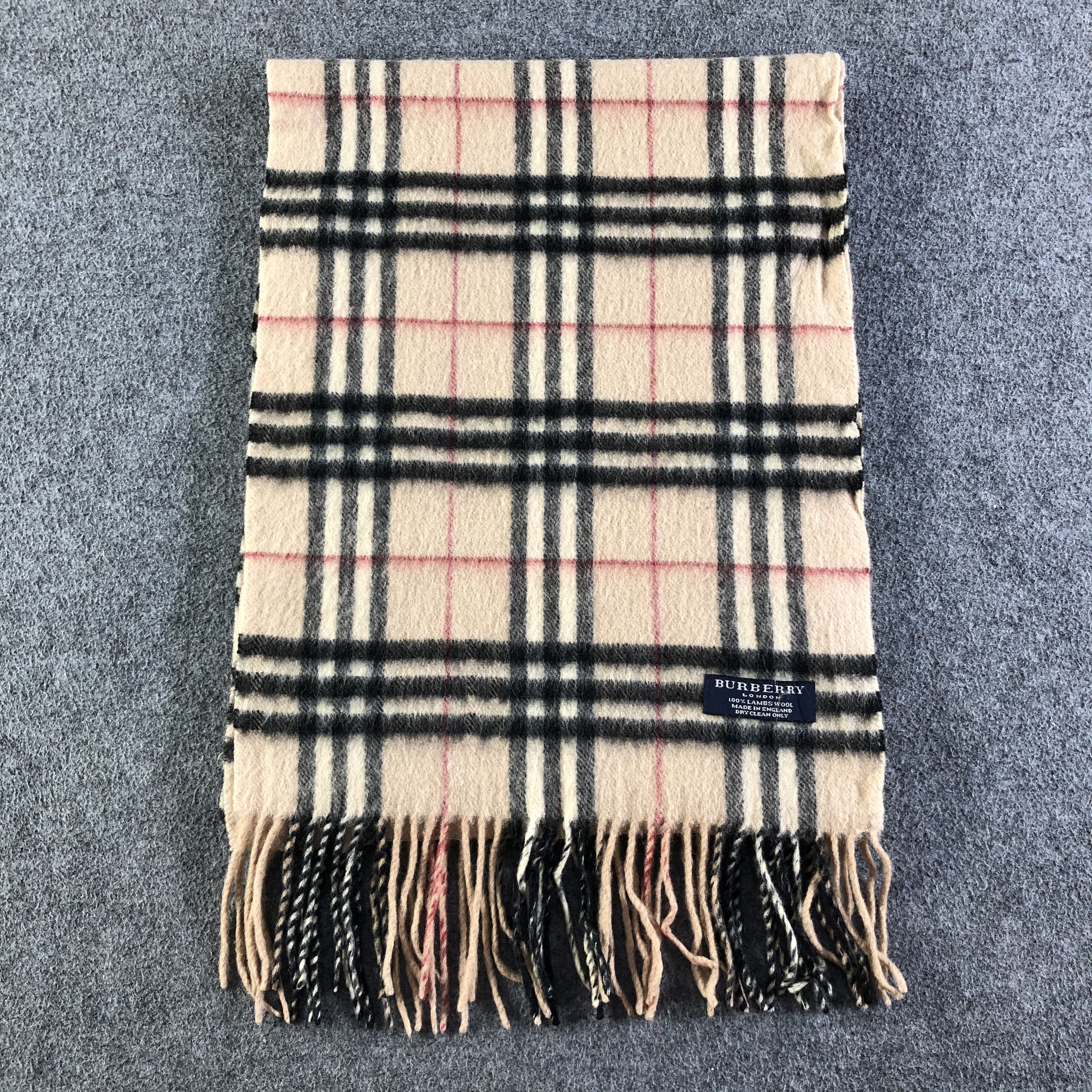 Burberry Burberry Scarf / Muffler / Neckwear Size ONE SIZE - 2 Thumbnail