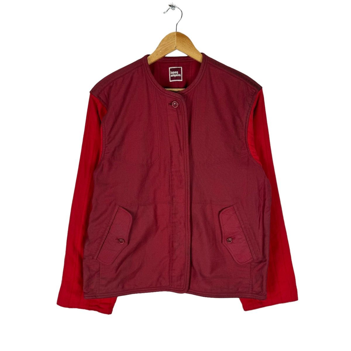 Issey Miyake 🌟70s ISSEY MIYAKE CHERRY RED BUTTON JACKET Size M / US 6-8 / IT 42-44 - 2 Thumbnail