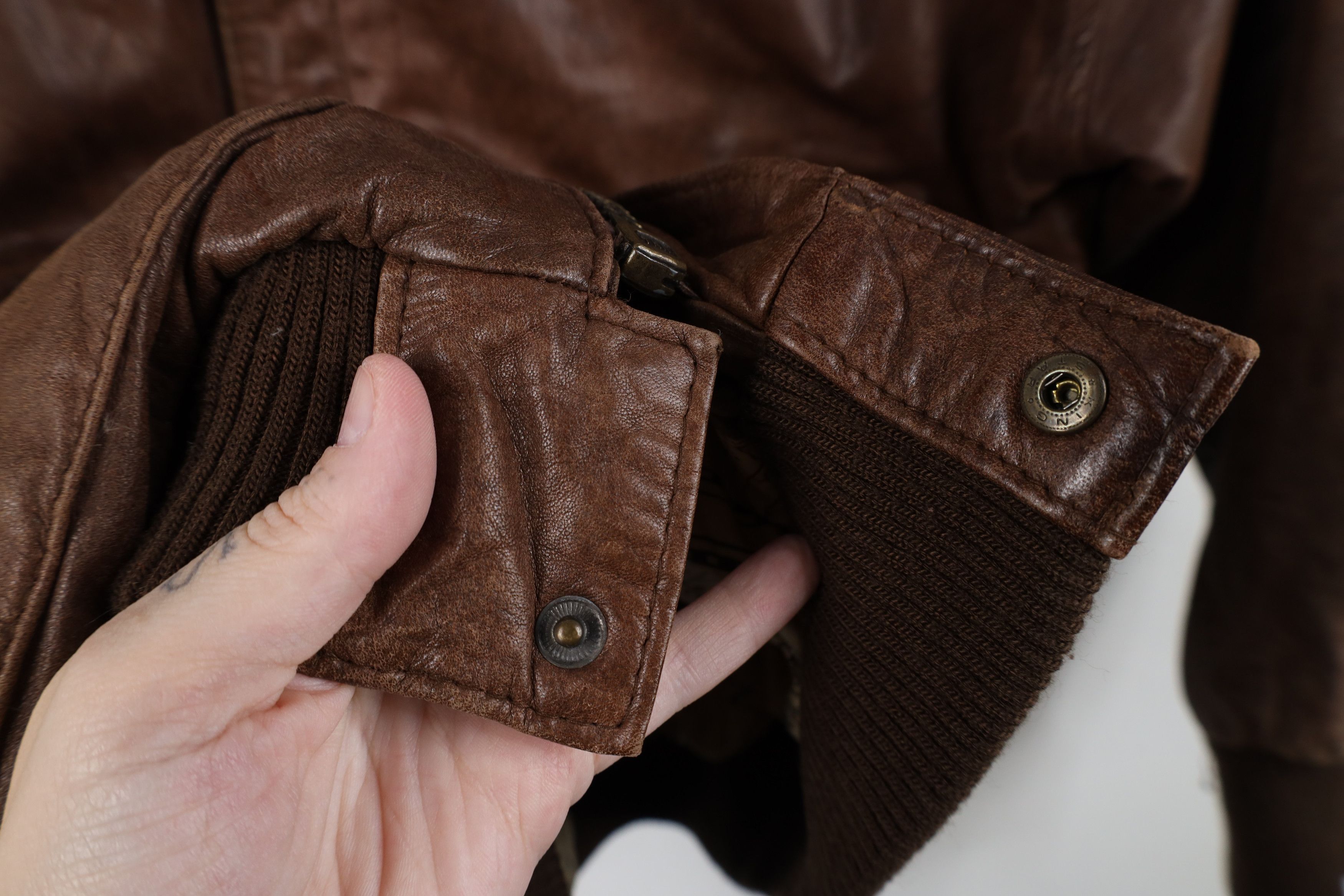Vintage Vintage 90s Streetwear Leather Flight Bomber Jacket Size US M / EU 48-50 / 2 - 7 Thumbnail