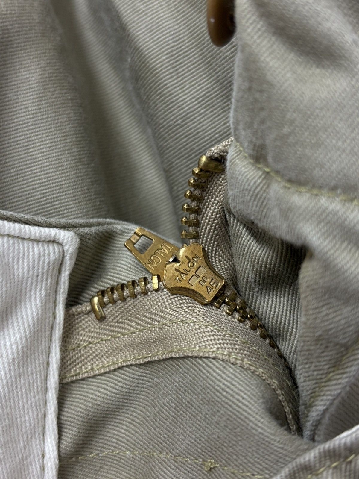 Buzz Rickson's Buzz Rickson's Beige Pants US Army WW Il Chino 1940's Size US 30 / EU 46 - 18 Thumbnail