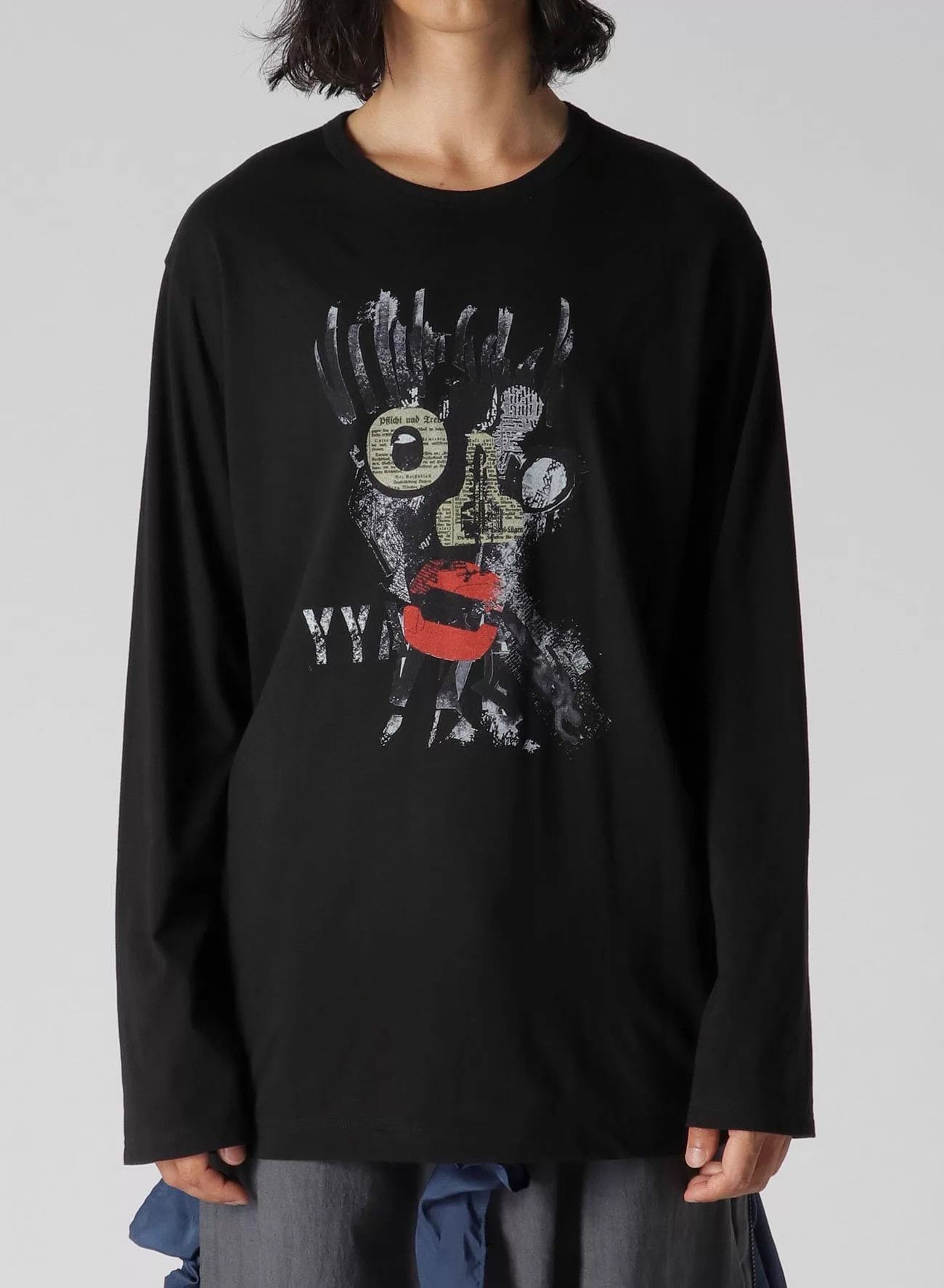 Yohji Yamamoto Yohji Yamamoto 24SS PH Newspaper Portrait LS Tee Size US L / EU 52-54 / 3 - 6 Thumbnail