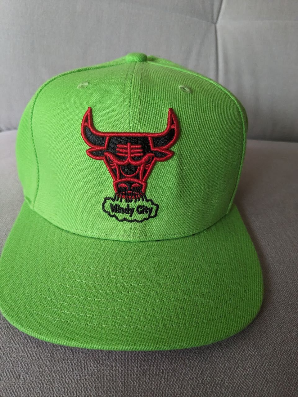 Mitchell & Ness Mitchell & Ness Chicago Bulls Windy City Neon Fitted Cap Size ONE SIZE - 1 Thumbnail