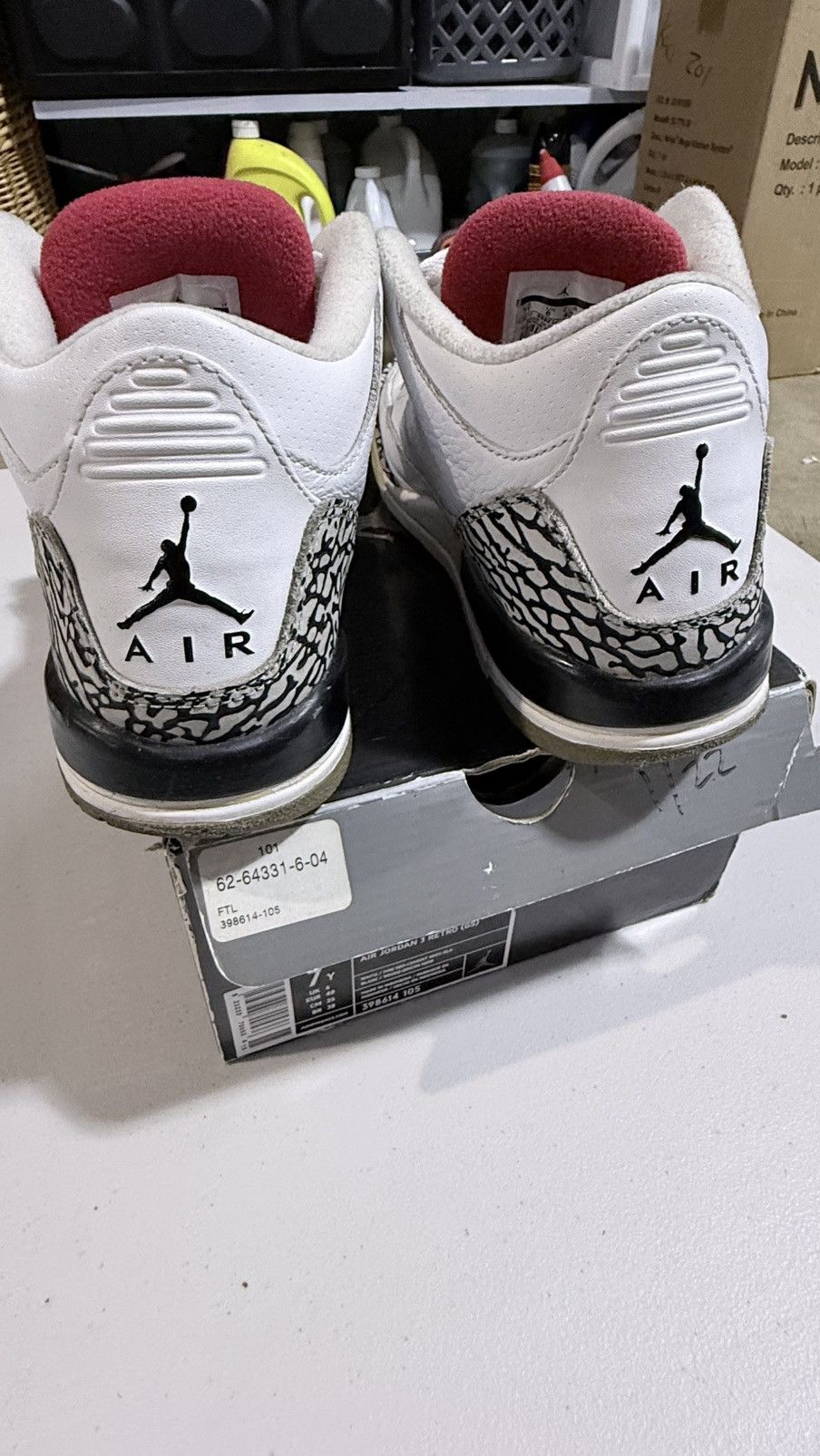 Jordan Brand Jordan 3 ( White Cements 10’ ) Size US 7 / EU 40 - 8 Thumbnail