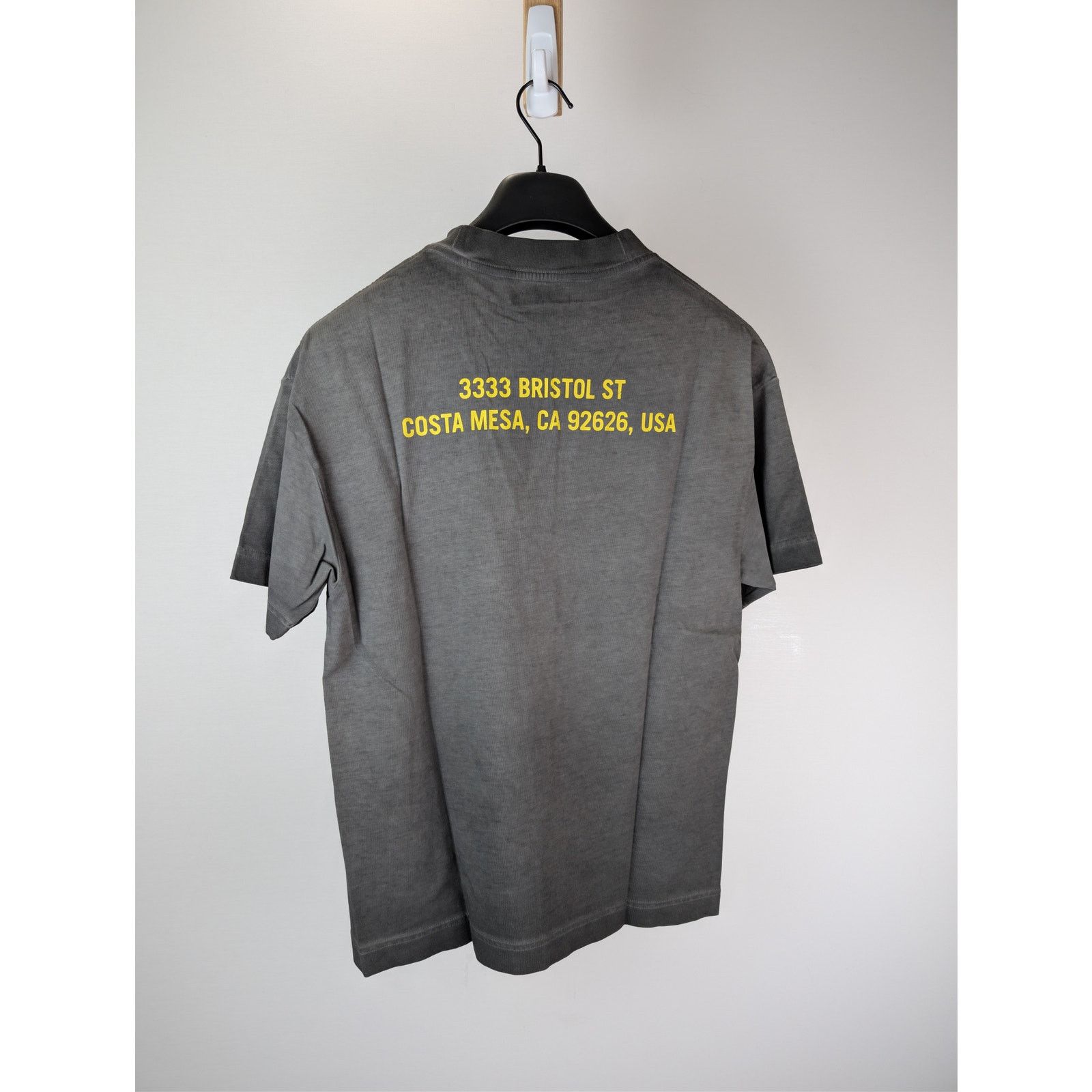 Palm Angels o1rshd1 Los Angeles Garment Dyed Sprayed T-Shirt in Black Size US S / EU 44-46 / 1 - 9 Thumbnail