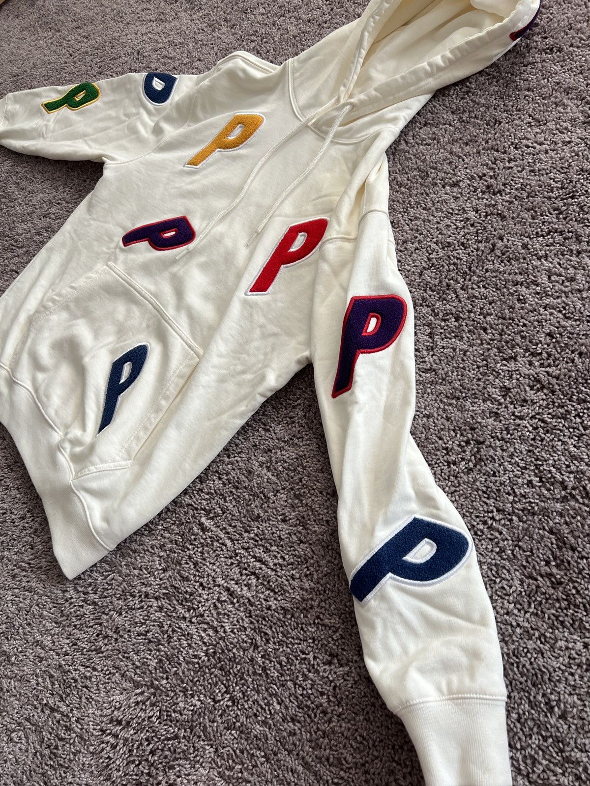 Palace × Vintage Palace Hoodie ‘P’ Size US S / EU 44-46 / 1 - 3 Thumbnail