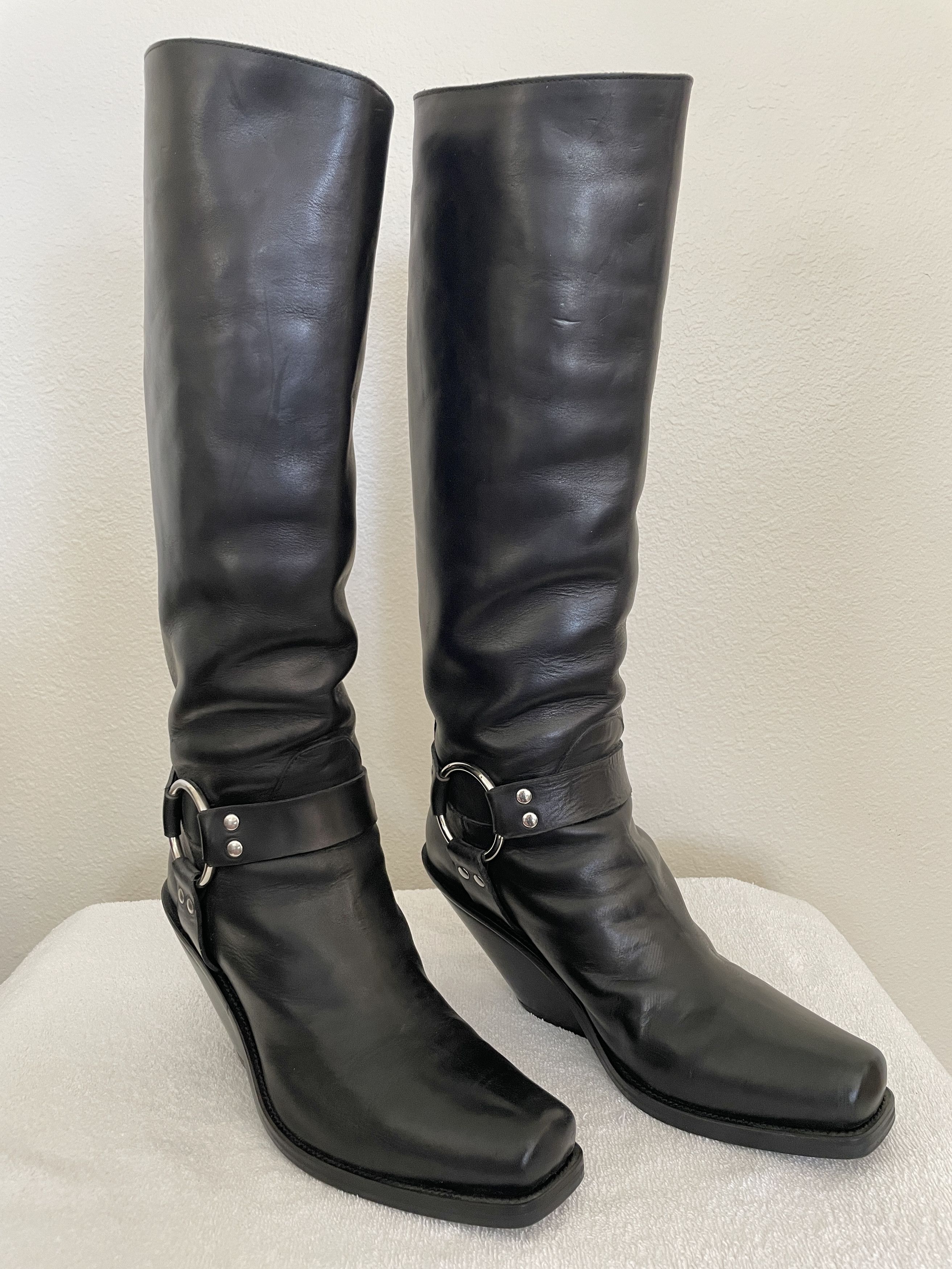 Vetements Demna Gvasalia Inverted Cowboy Boots Leather western boots Vetements Black size 38 EU in Leather  main image 4