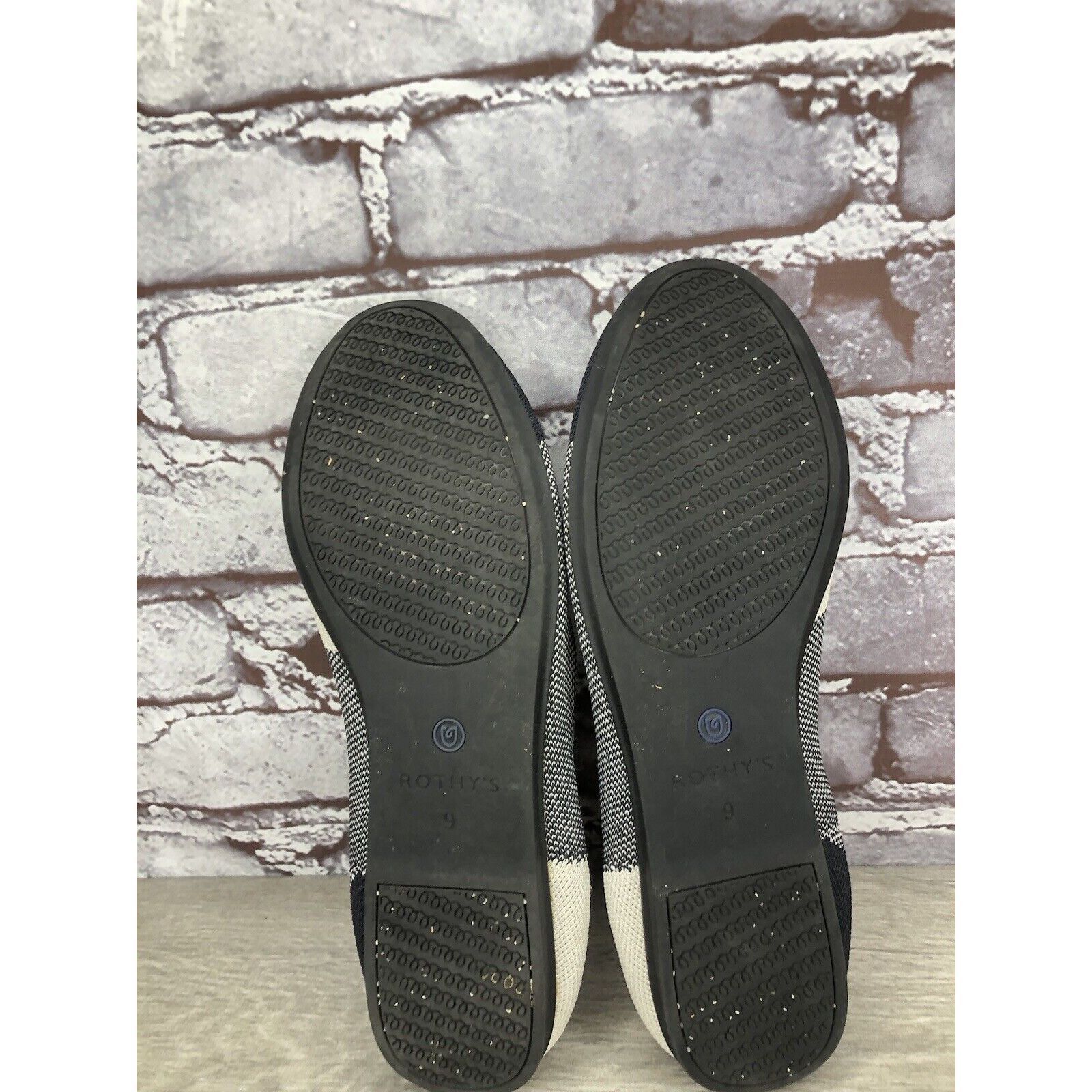 Other Rothy’s The Flat Captoe Dove Grey Black Plaid Knit Round Bal Size US 9 / IT 39 - 15 Thumbnail