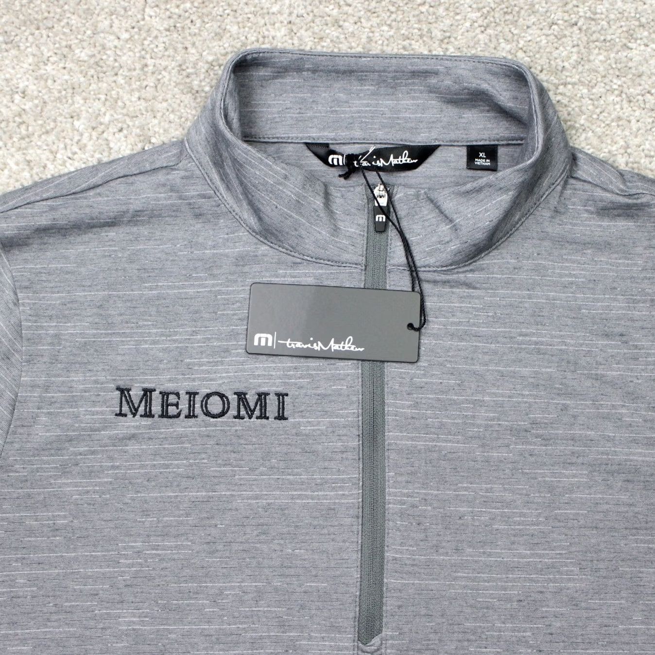 TravisMathew Travis Mathew Sweatshirt NWT Womens XL Gray Crestview 1/4 Zip Golf Long Sleeve Size XL / US 12-14 / IT 48-50 - 4 Thumbnail