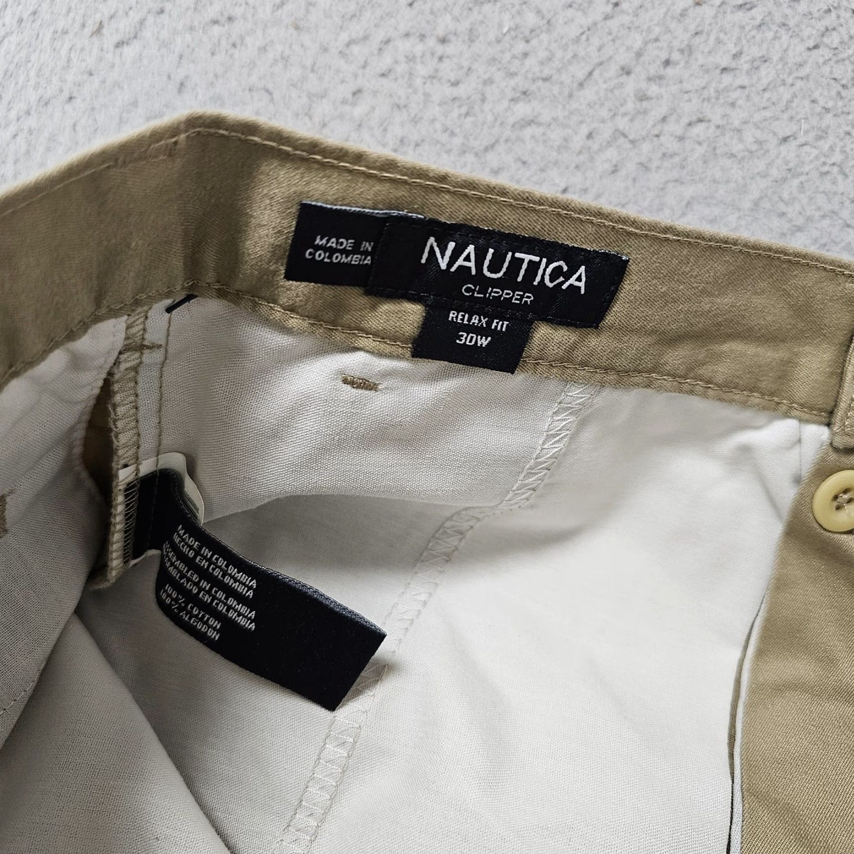 Nautica Nautica Clipper Shorts Mens 30 Beige Relax Fit Flat Front Chino New With Tags Size US 30 / EU 46 - 7 Thumbnail