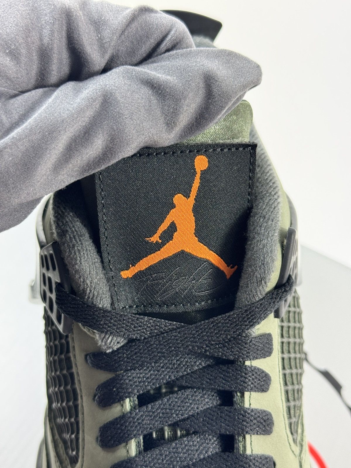 Nike AIR JORDAN 4 RETRO OG SNEAKERS Size US 10 / EU 43 - 7 Thumbnail