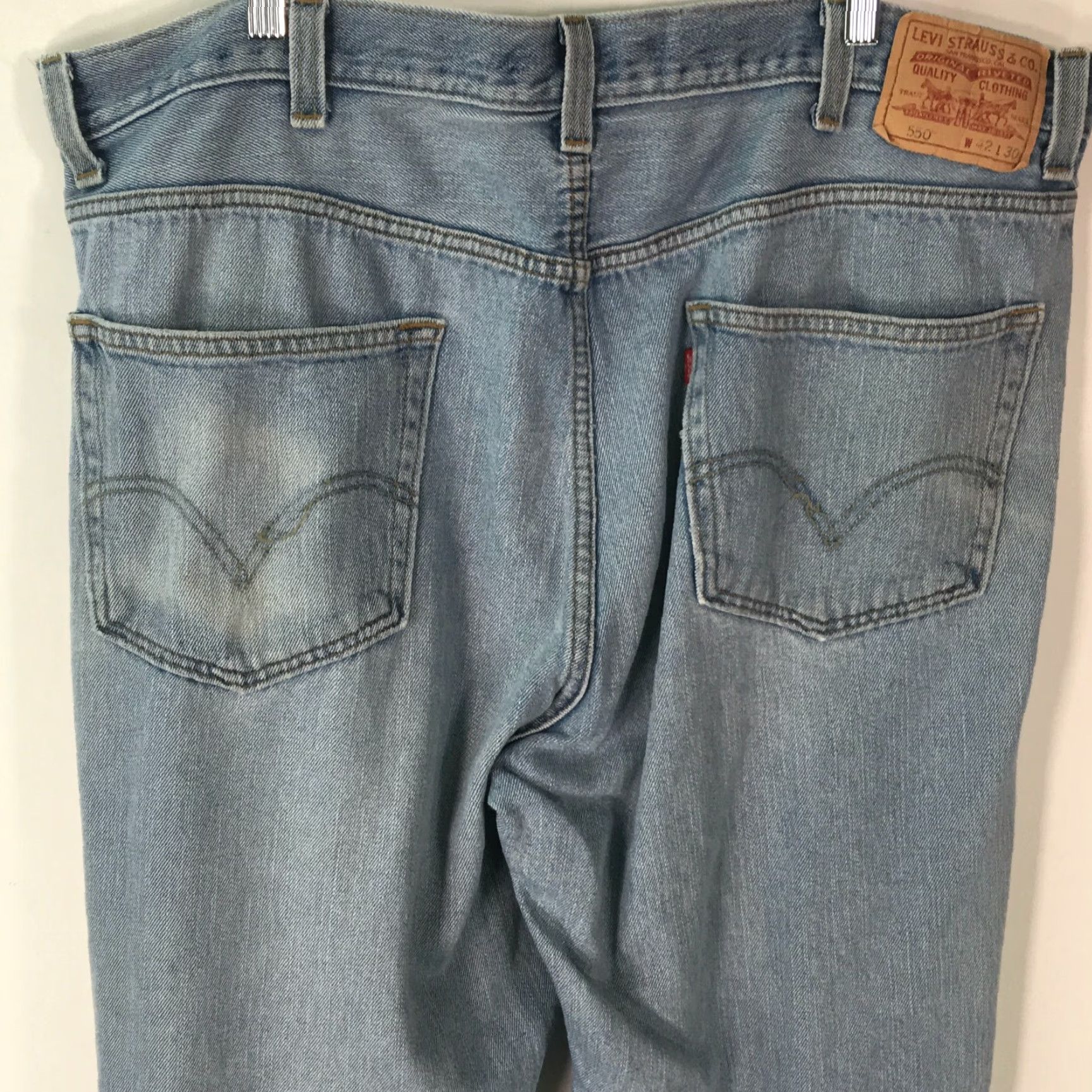 Levi's Levi's 550 Relaxed Fit Straight Leg Blue Denim Jeans 42X30 Mens Size US 42 / EU 58 - 3 Thumbnail