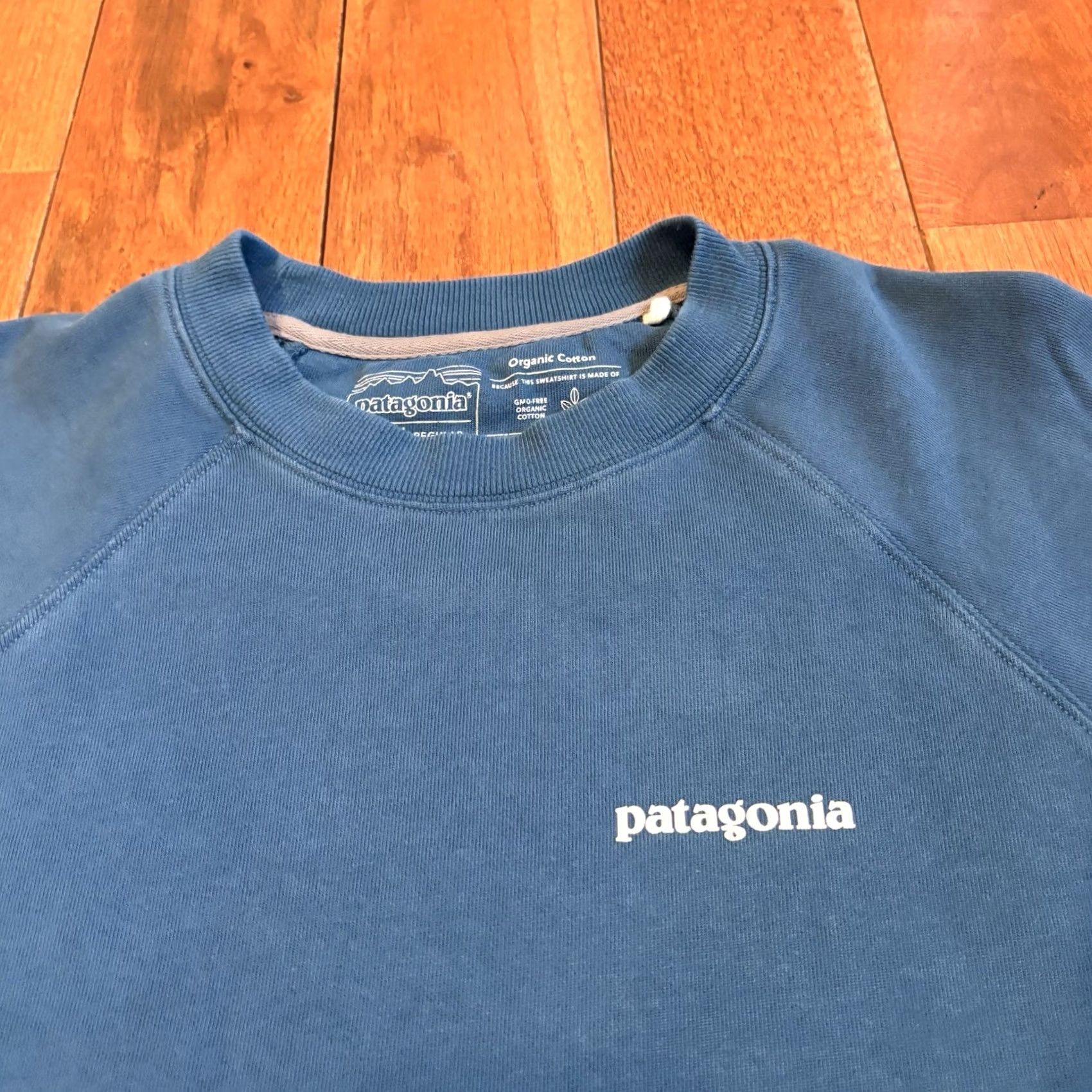 Patagonia Patagonia Sweatshirt Mens Small Blue P-6 Logo Organic Crew STY39603 Size US S / EU 44-46 / 1 - 6 Thumbnail