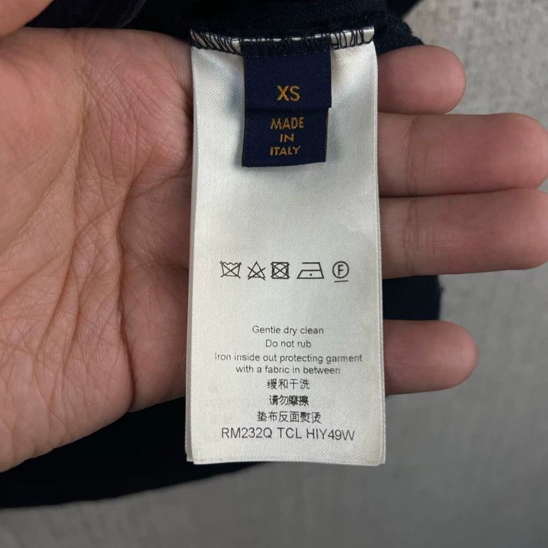 Louis Vuitton Louis Vuitton Monogram dark pattern presbyopic 3D pocket s Size US XS / EU 42 / 0 - 5 Thumbnail
