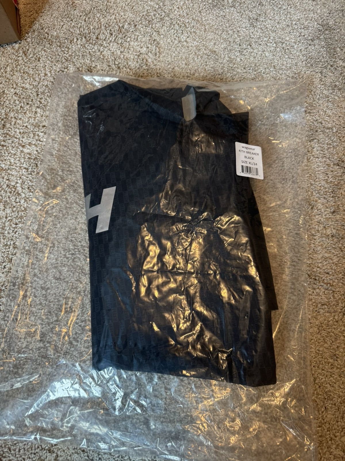 Kith Kith for wagwear Nylon Dog Rainbreaker Black (size XL/24) Size ONE SIZE - 5 Thumbnail