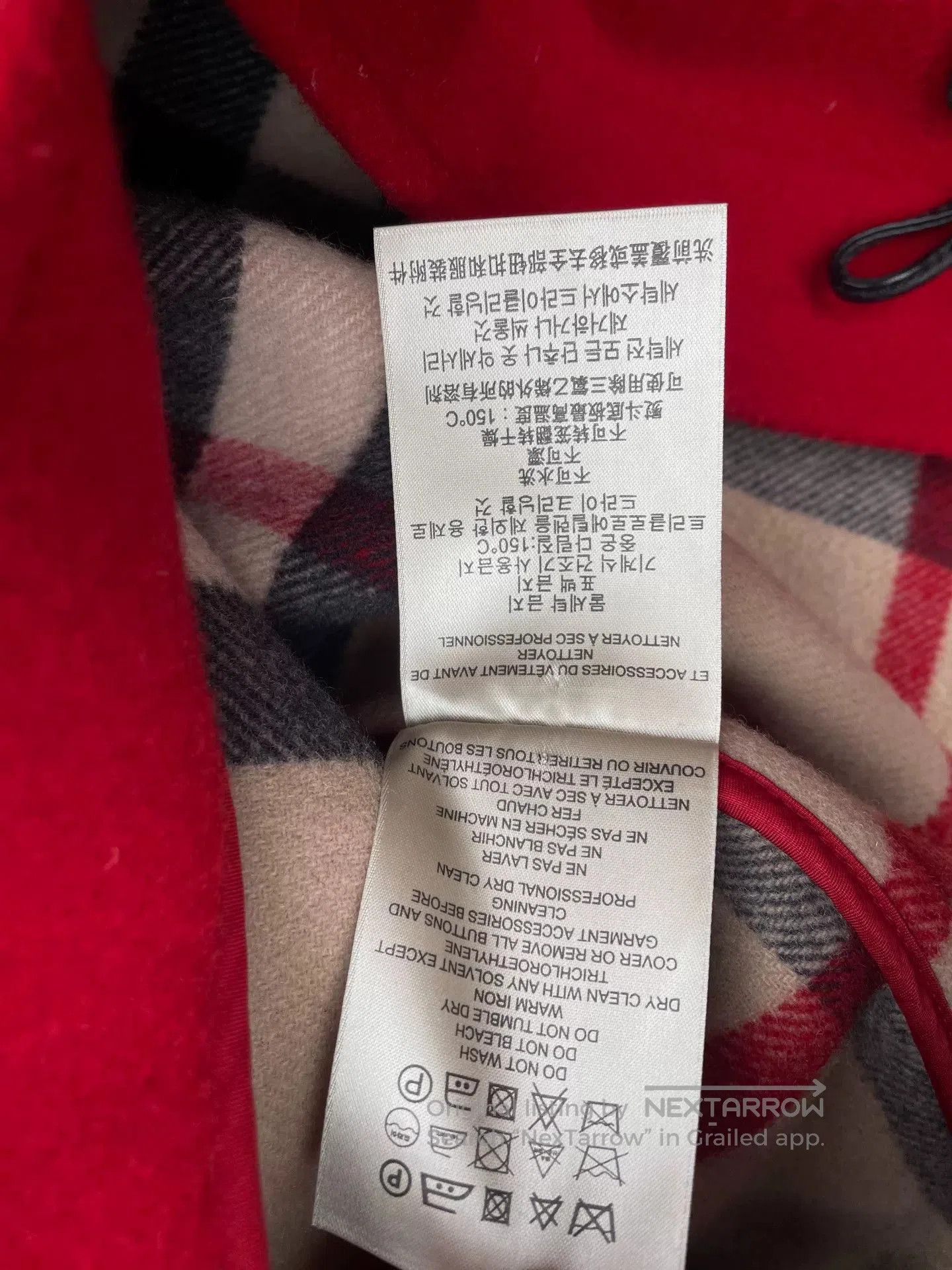 Burberry Burberry Red Toggle Coat for Sale. Size XL / US 12-14 / IT 48-50 - 5 Thumbnail