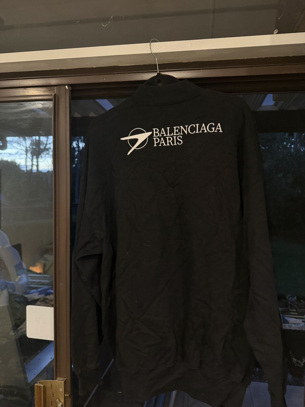 Balenciaga Balenciaga Paris Orbit Logo Sweatshirt Mock Neck Crew Neck Size US L / EU 52-54 / 3 - 2 Thumbnail