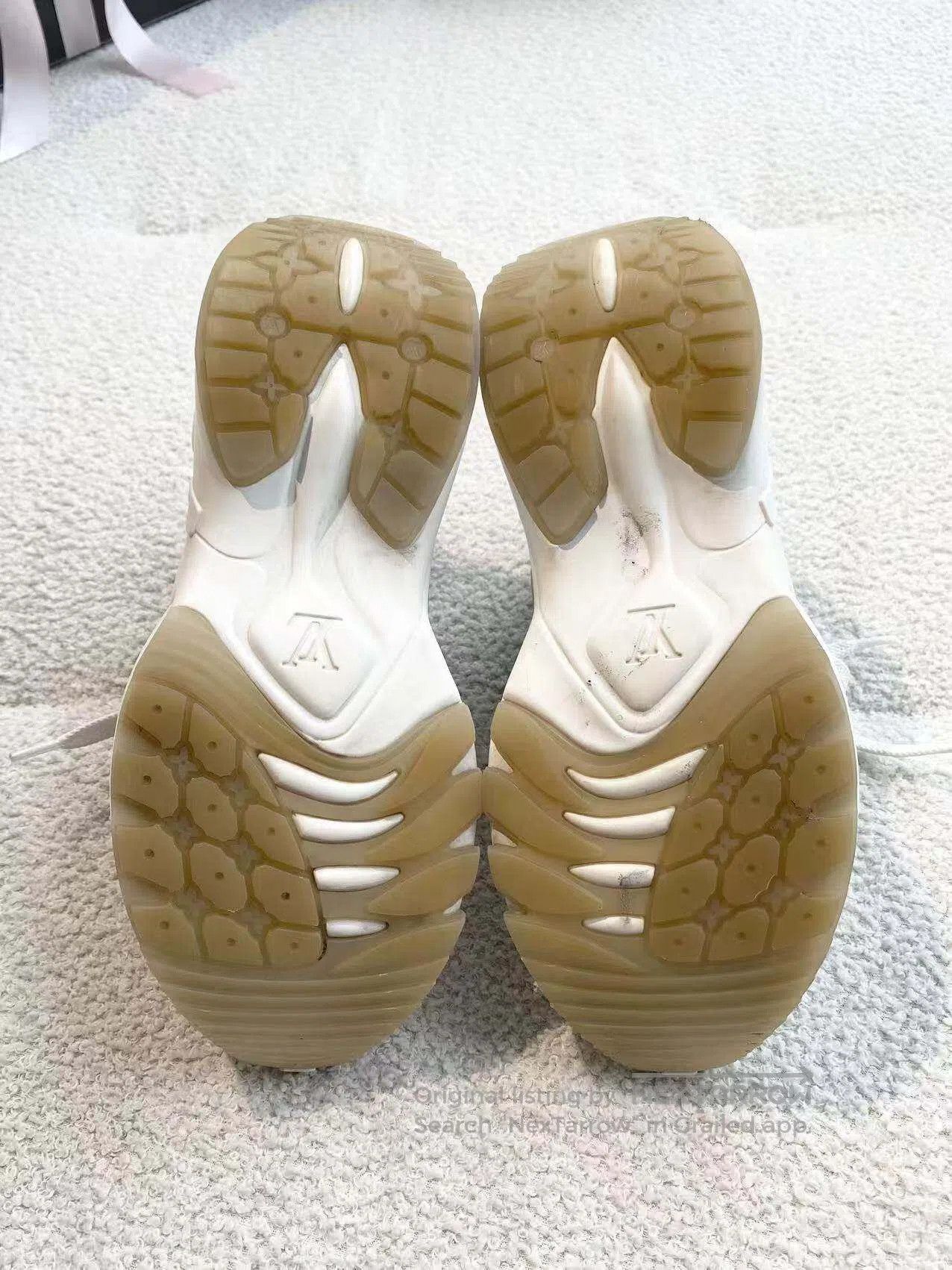 Louis Vuitton Louis Vuitton Presbyopia full of printed sneakers| Size US 5 / IT 35 - 6 Thumbnail