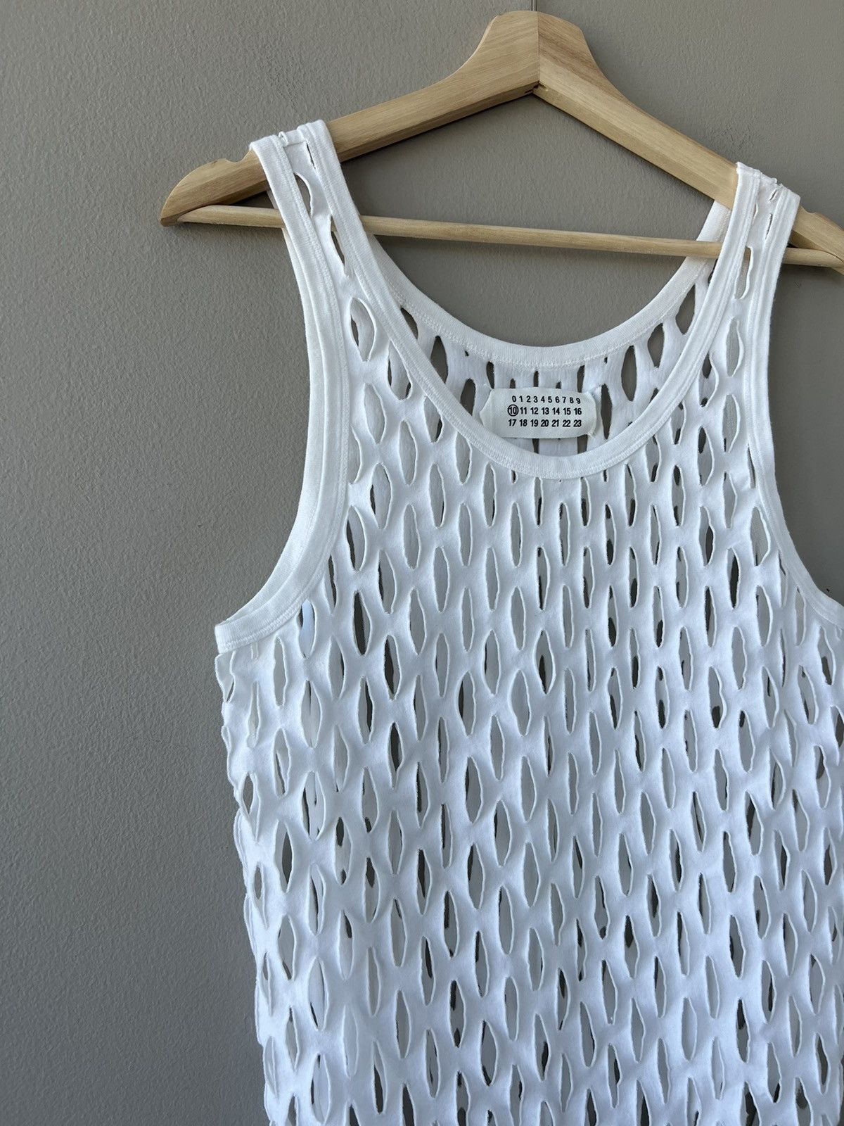 Maison Margiela SS09 Laser Cut Tank Top Size US M / EU 48-50 / 2 - 2 Thumbnail