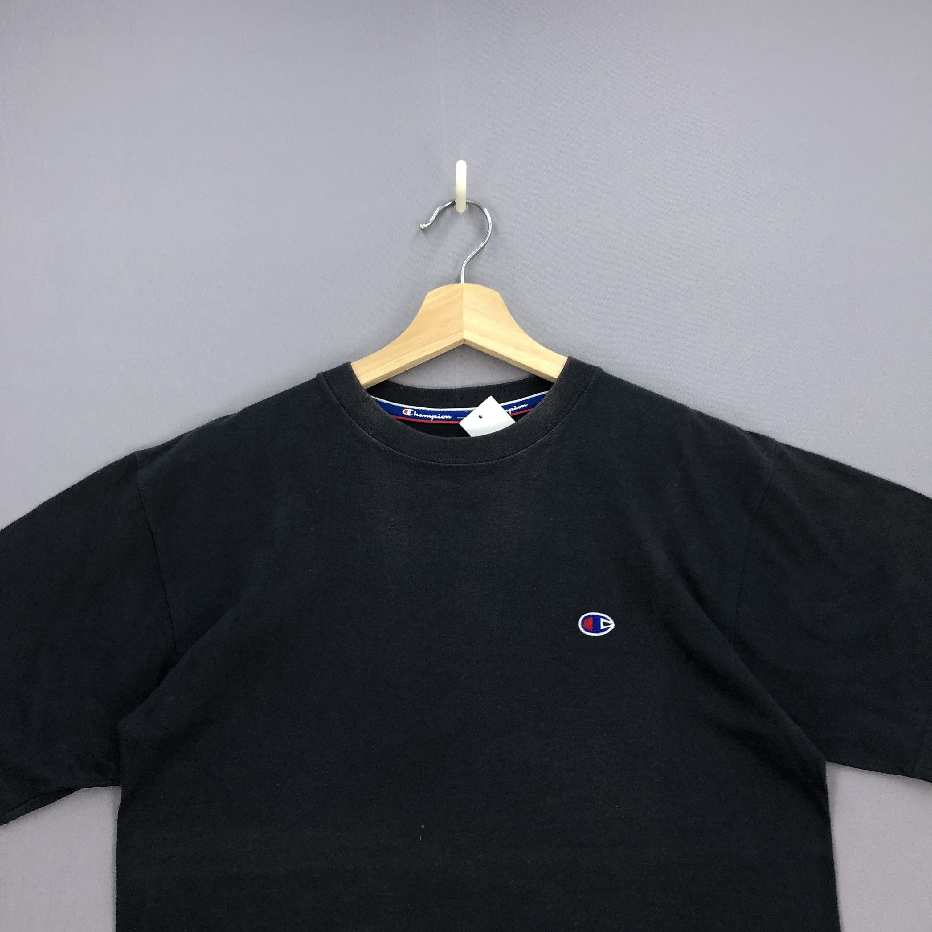 Champion Vintage Champion T Shirt Champion Tees Size US S / EU 44-46 / 1 - 2 Thumbnail