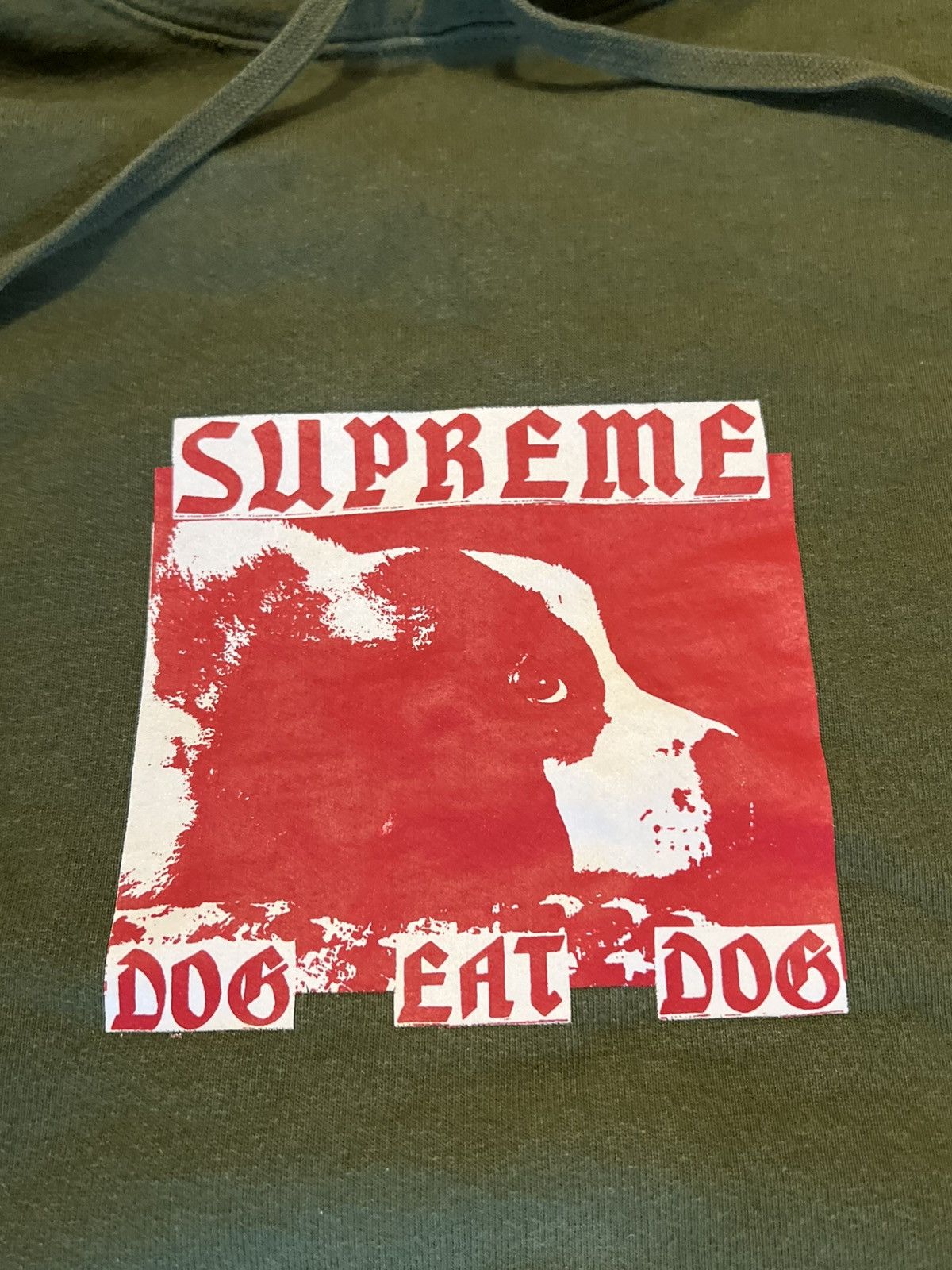 Supreme SUPREME Dog eat Dog OLIVE hoodie 03/24/2022 Size US XXL / EU 58 / 5 - 2 Thumbnail