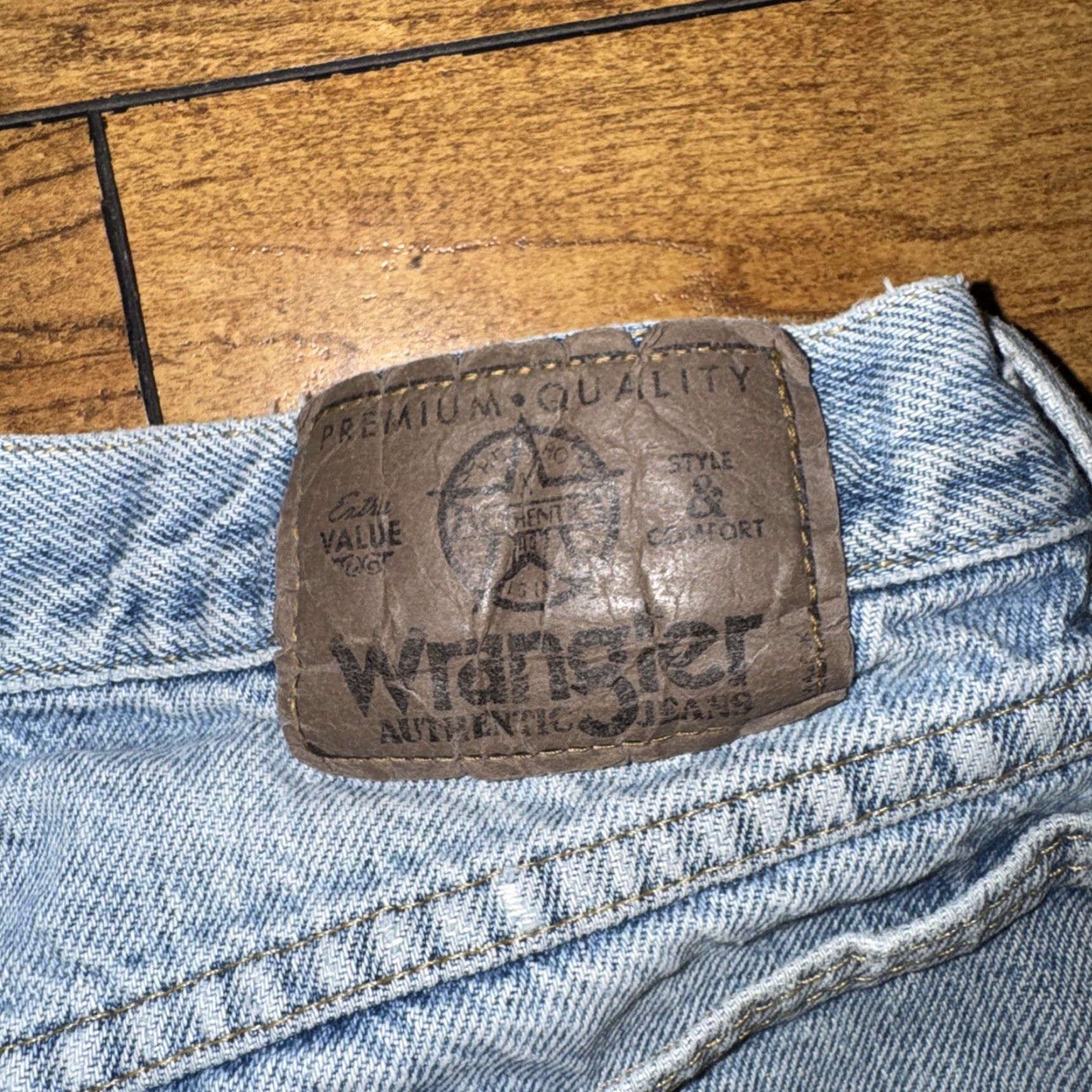 Wrangler VINTAGE Wrangler Denim Shorts 30x10 Light Blue Jorts Mens Short Jeans 30 Blue Denim Straight Size US 30 / EU 46 - 6 Thumbnail