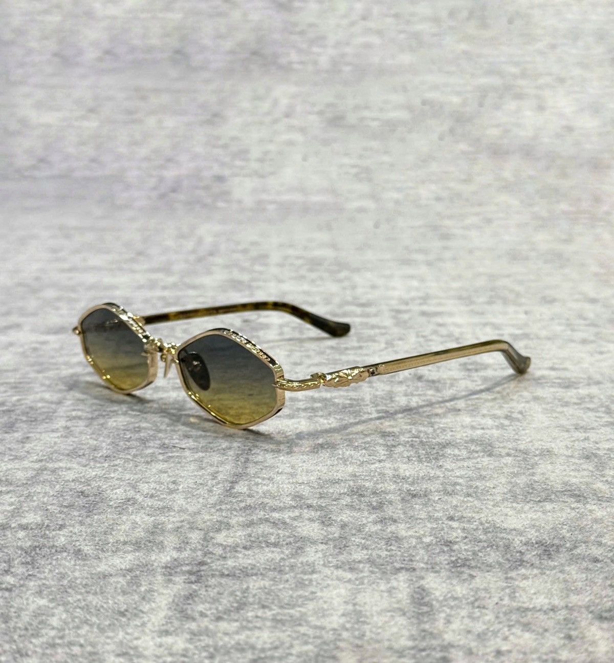 Chrome Hearts CHROME HEARTS NIP SLIP Gold Plated/Dark Tortoise Size ONE SIZE - 1 Thumbnail