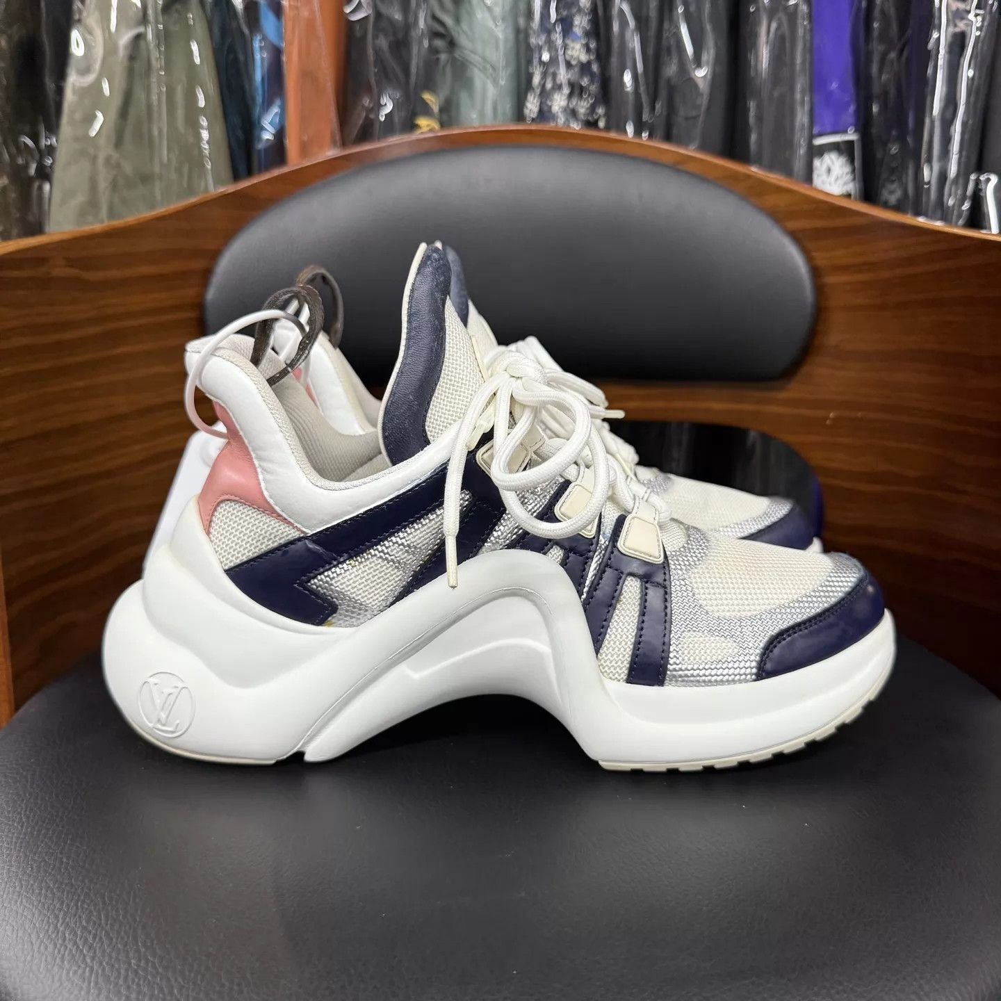 Louis Vuitton LV Archlight White Blue Pink Sneaker 36.5 Size US 6 / IT 36 - 4 Thumbnail