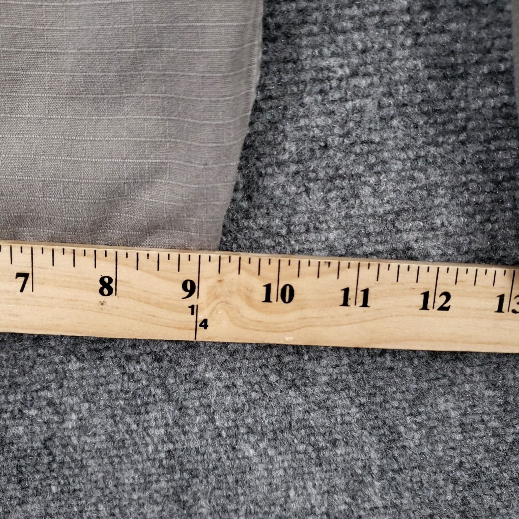 Levi's Levi's Cargo Shorts Mens 30 Gray Utility Zip Fly Bermuda Inseam 10in Size US 30 / EU 46 - 4 Thumbnail