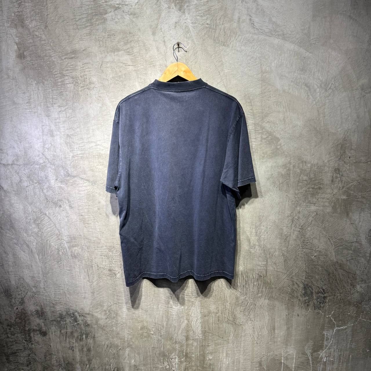 Balenciaga Balenciaga Property Vintage washed distressed tee Size US L / EU 52-54 / 3 - 8 Thumbnail