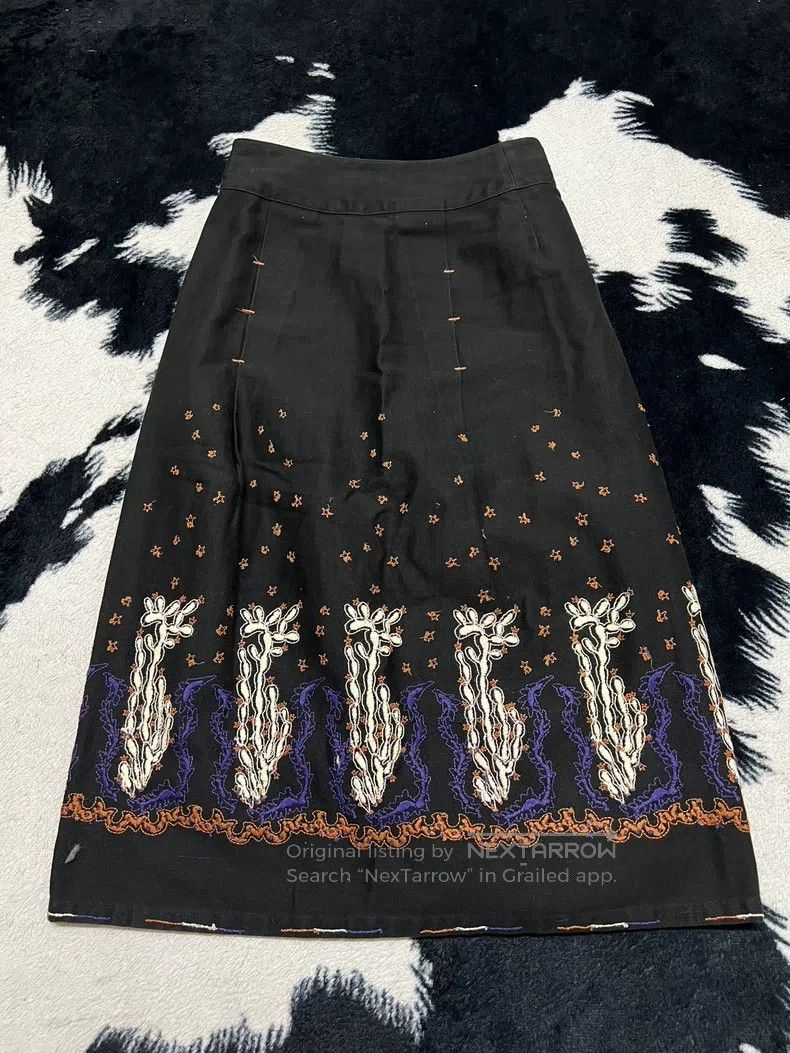 Issey Miyake Issey Miyake Embroidery One Piece Skirt Size 25" / US 0 / IT 36 - 7 Thumbnail