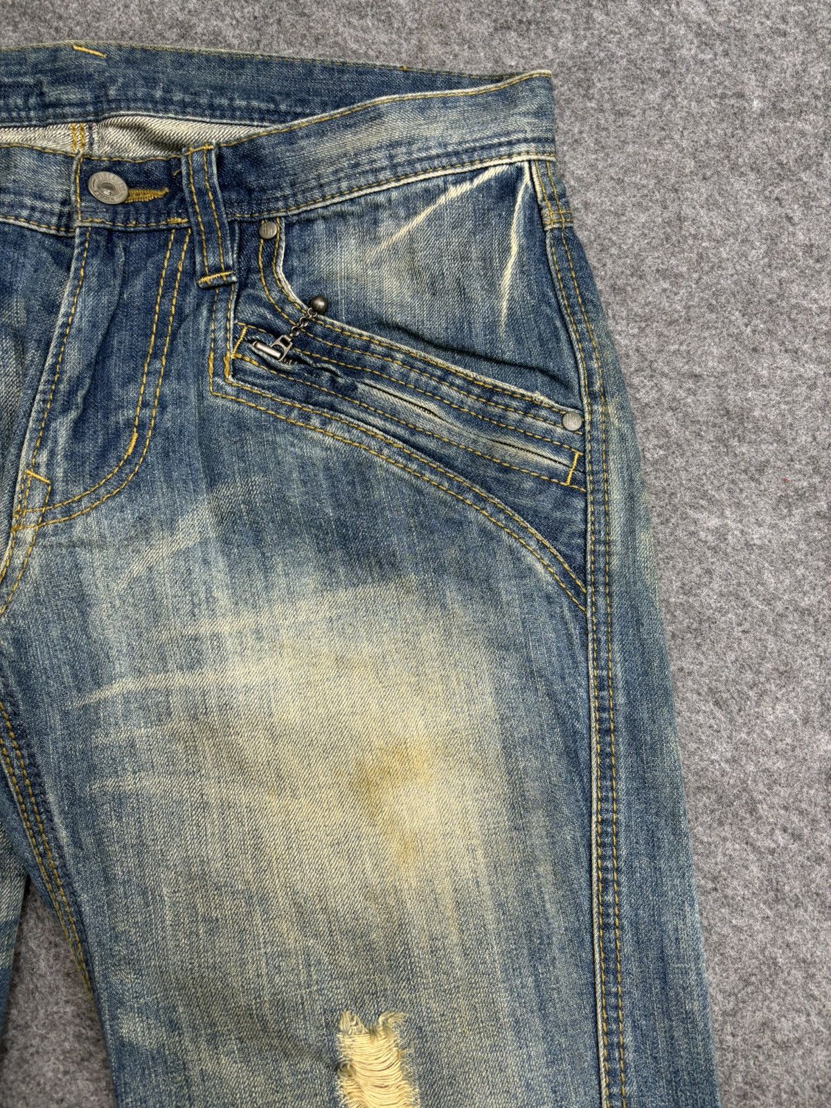 Japanese Brand 💥Japan Style Flare💥Hideaways Curve Distressed Denim F582 Size US 33 - 3 Thumbnail