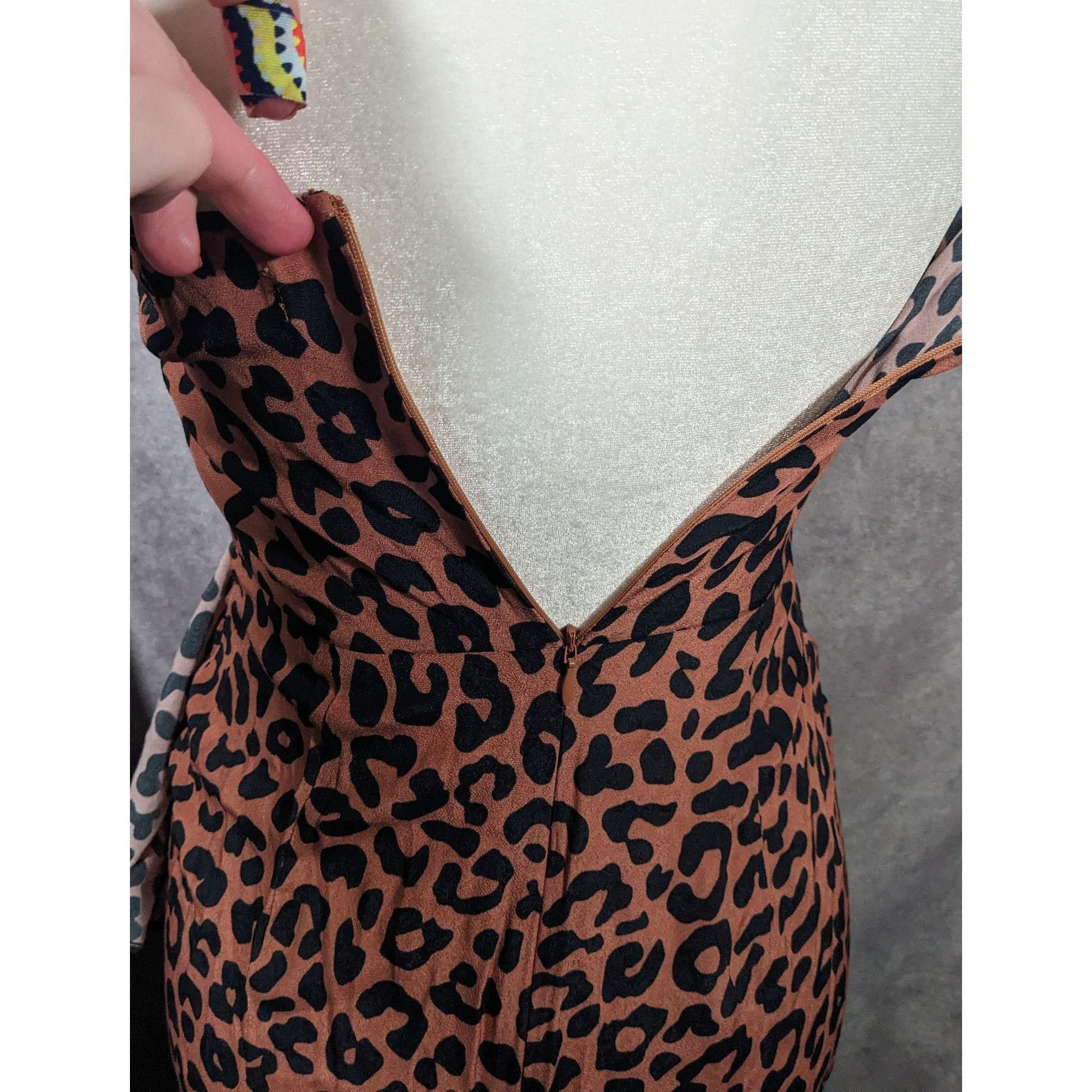 Lovers and Friends Lovers + Friends Ellie Midi Leopard Print Spaghetti Strap Ru Size XS / US 0-2 / IT 36-38 - 15 Thumbnail