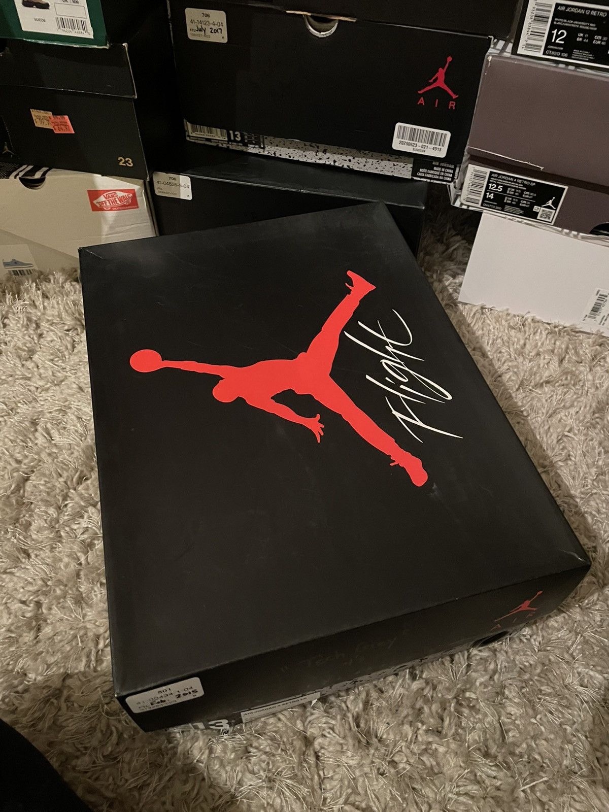 Jordan Brand Jordan 4 Oreo 2015 Release Size US 13 / EU 46 - 12 Thumbnail
