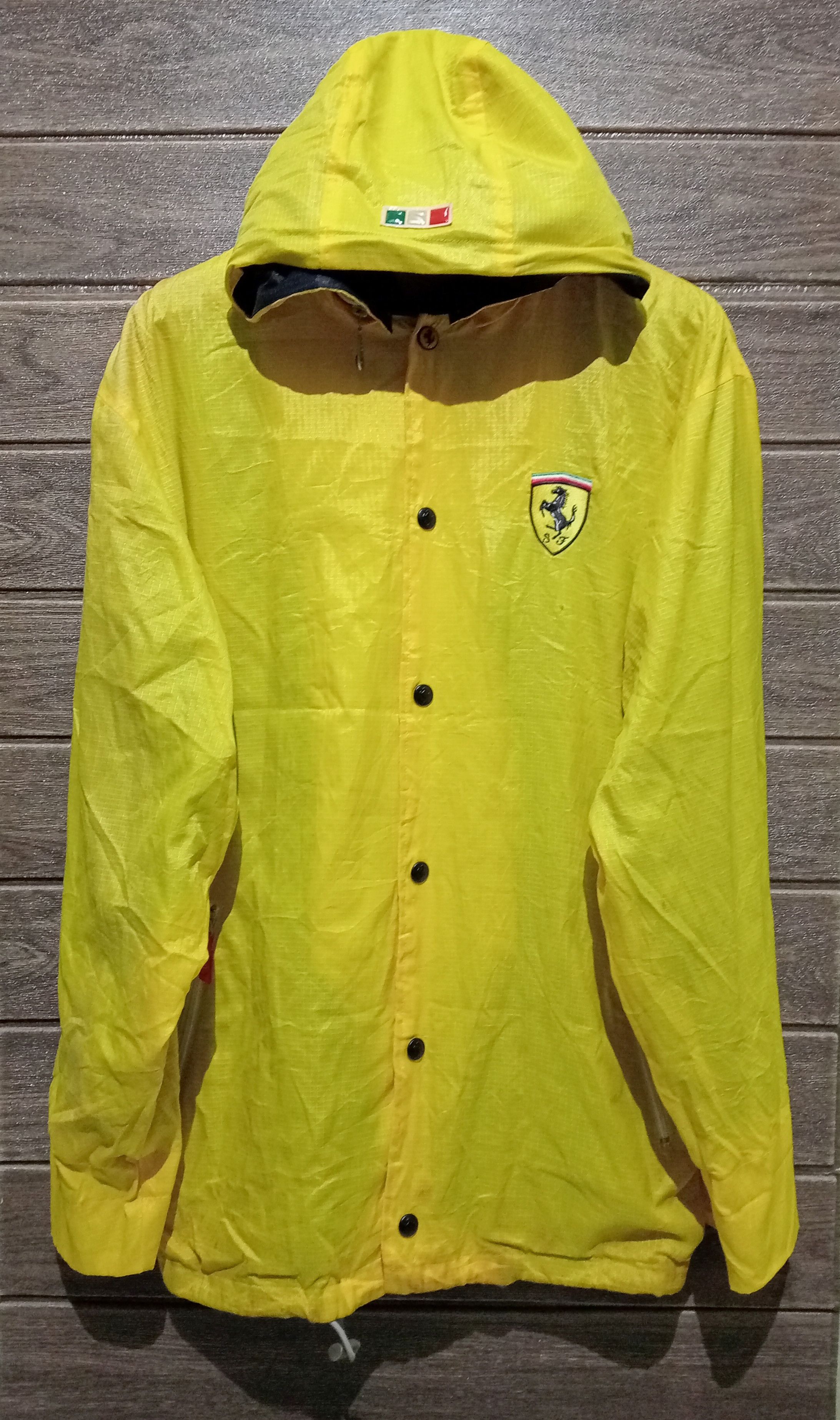 Ferrari VTG 1998 Ferrari Light Yellow Licence Windbreaker Very Rare Size US M / EU 48-50 / 2 - 2 Thumbnail
