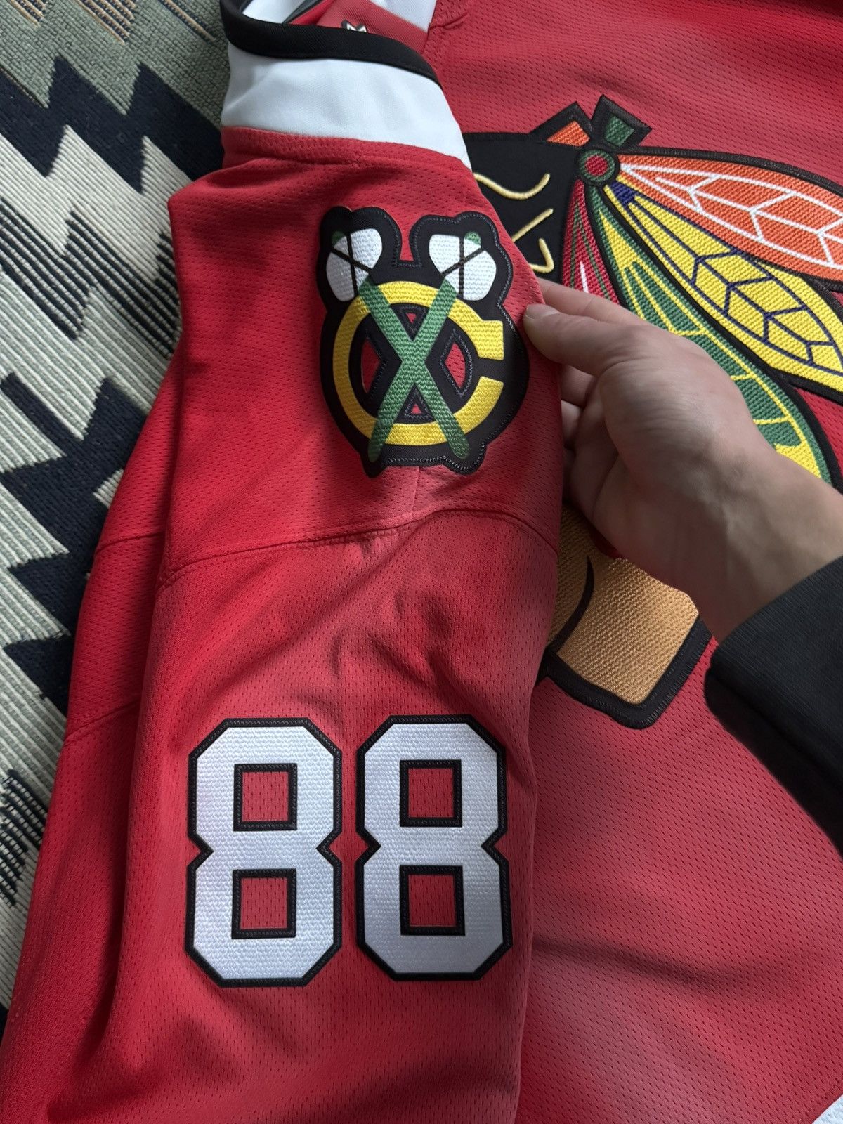 NFL Vintage NFL Chicago Blackhawks Patric Kane #88 Jersey Size US L / EU 52-54 / 3 - 13 Thumbnail