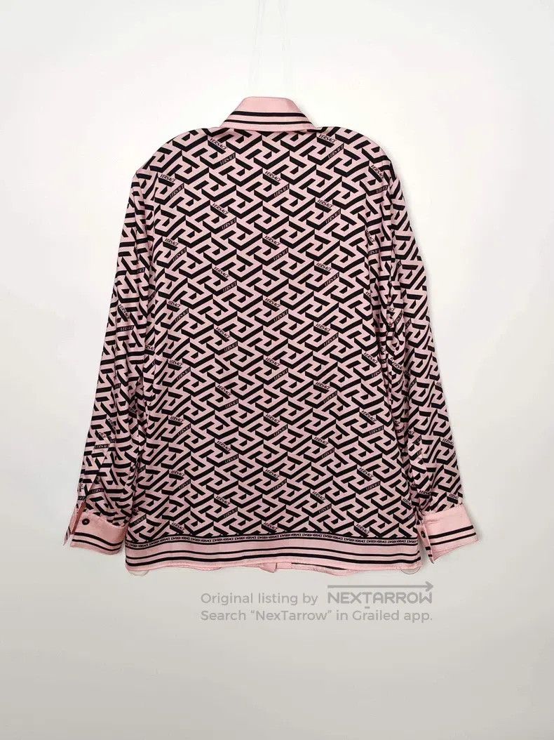 Versace Versace A silk shirt full of prints Size XS / US 0-2 / IT 36-38 - 2 Thumbnail