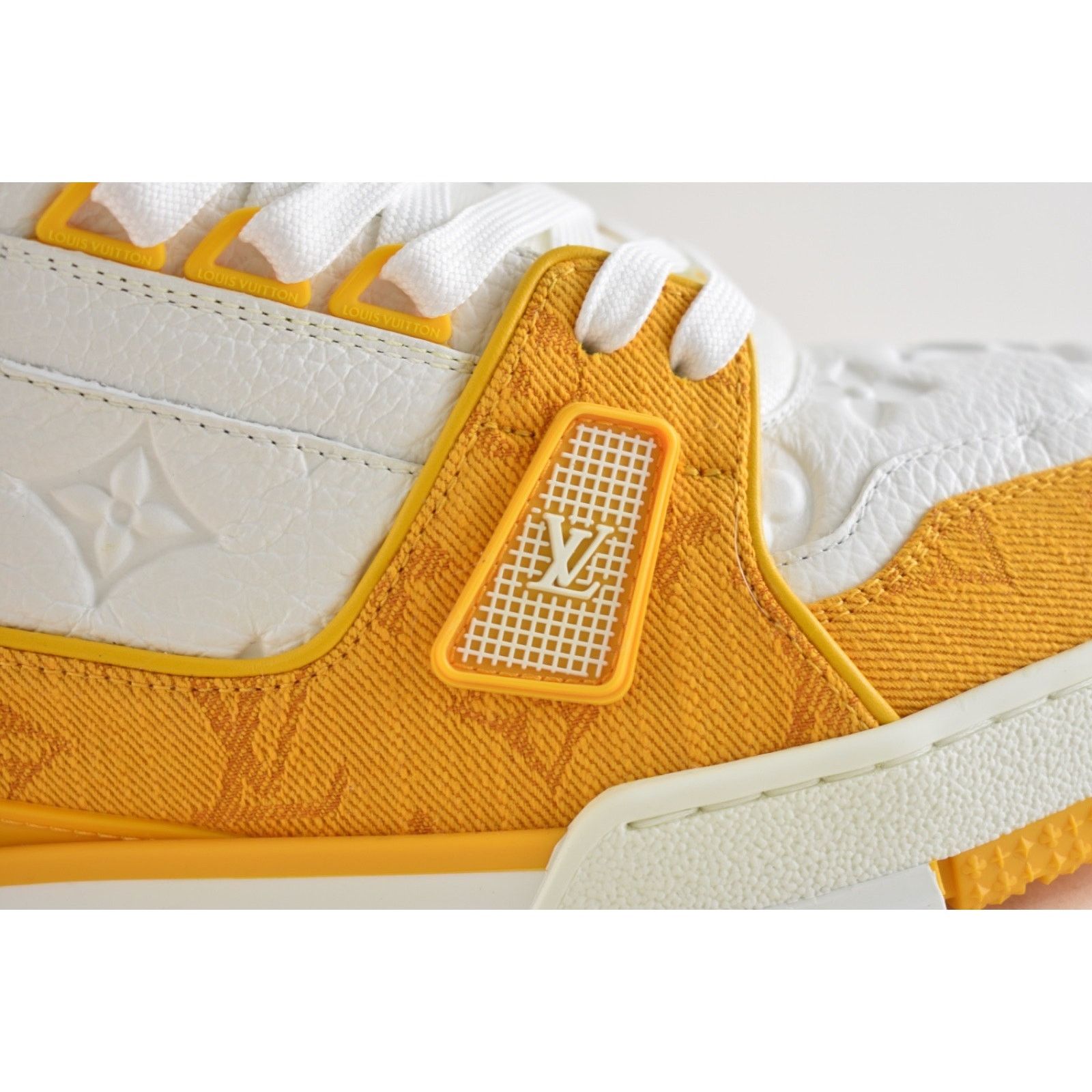 Louis Vuitton Louis Vuitton Yellow Denim White Empreinte Low Top Trainer Size US 9 / EU 42 - 6 Thumbnail