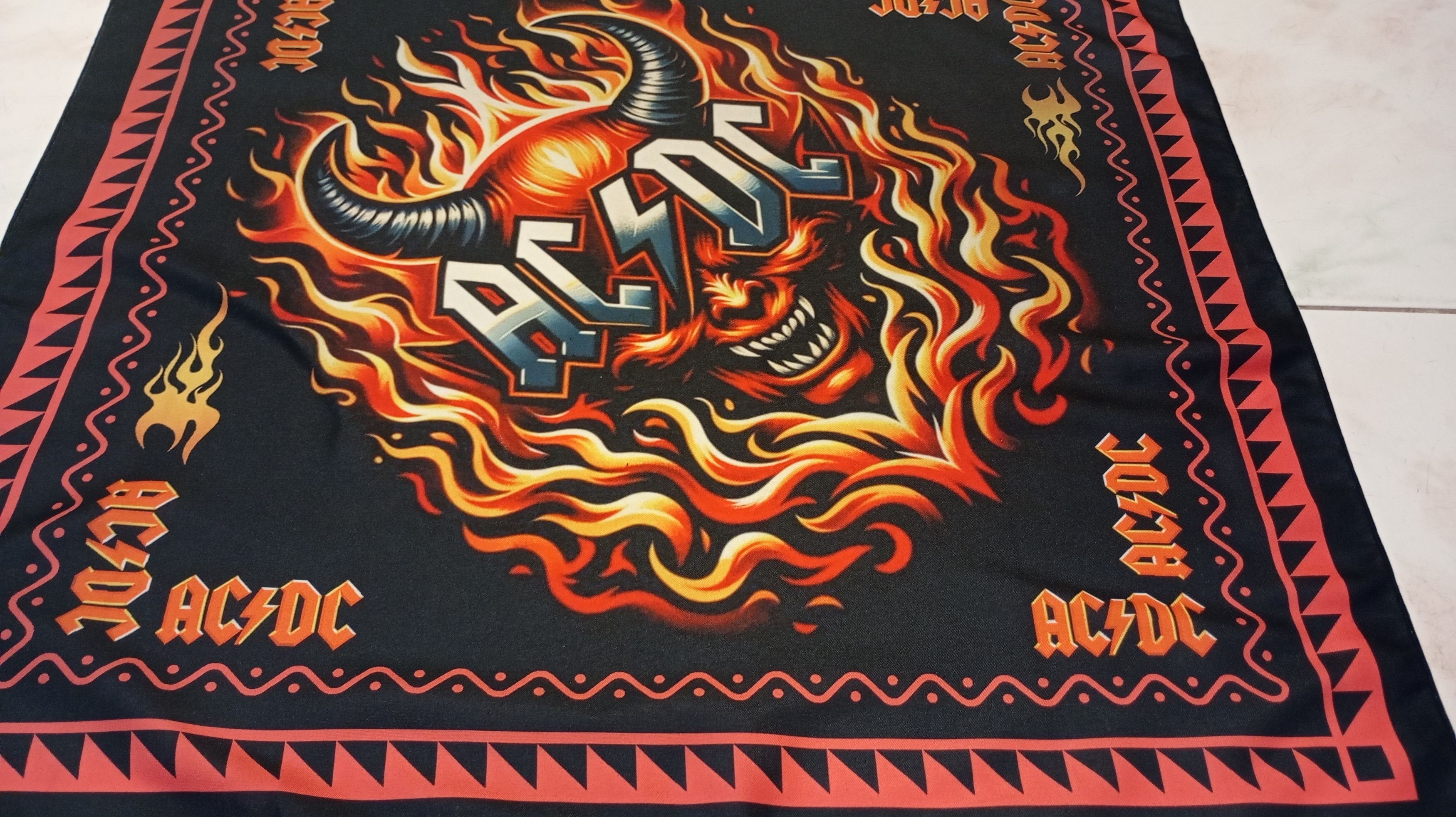 Band Tees Skulls Bandana Handkerchief Size ONE SIZE - 2 Thumbnail
