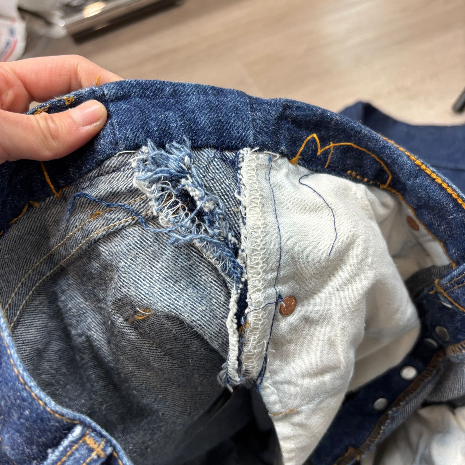 Levi's × Vintage Vintage 90s Levi's 501 XX Straight Leg Jeans 30x38 (33x35) Size US 33 - 12 Thumbnail