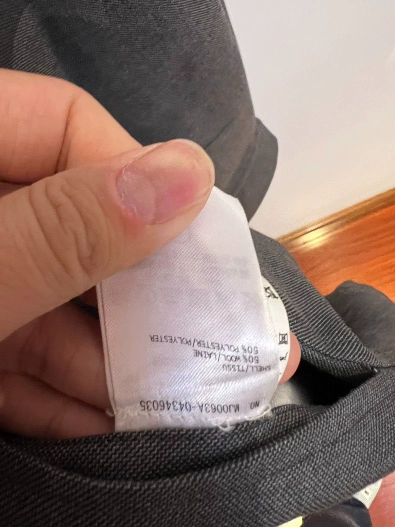 Thom Browne Thom Browne He wore a gray shirt Size US S / EU 44-46 / 1 - 4 Thumbnail
