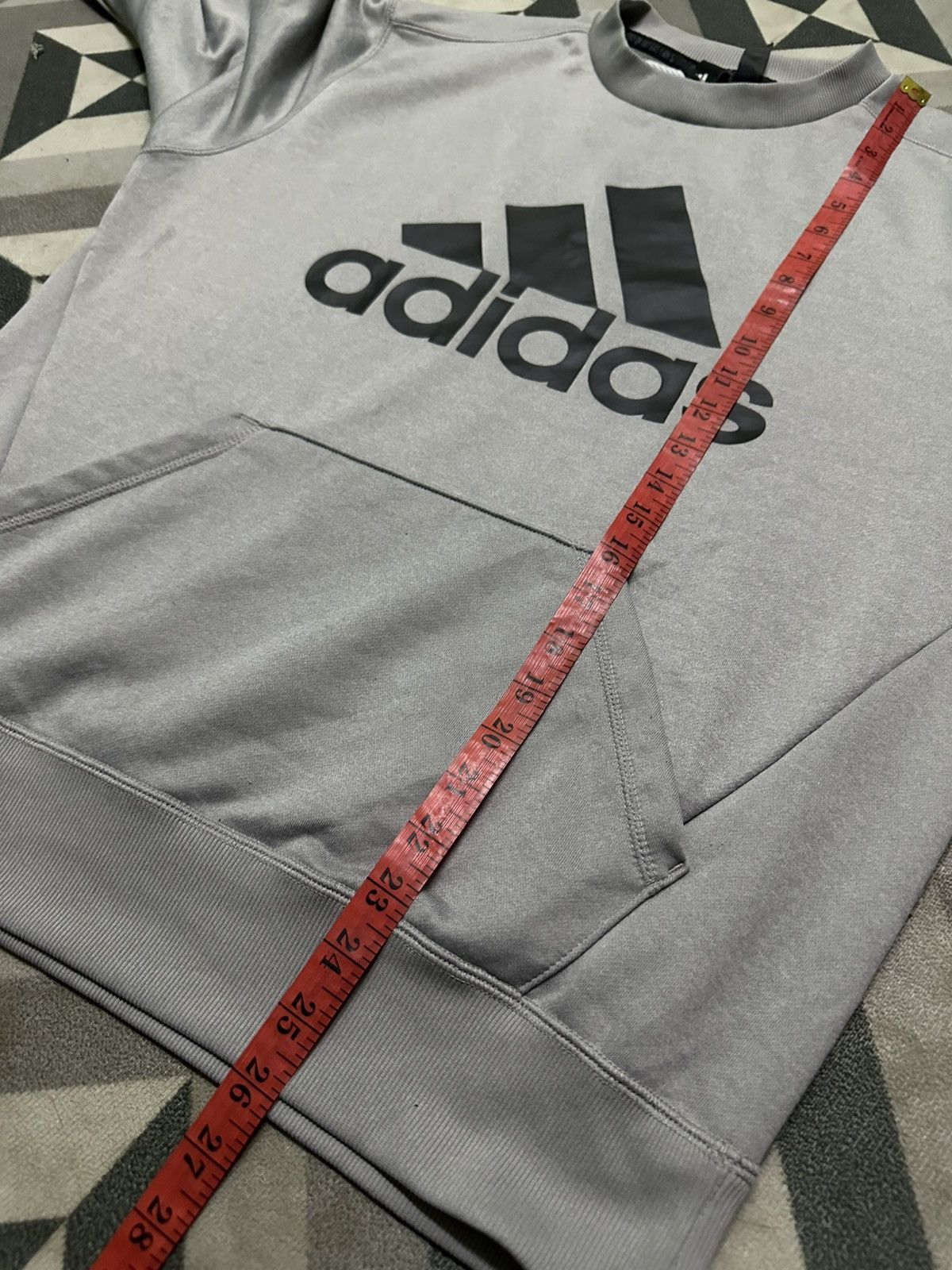 Adidas Adidas essentials sweater Size US M / EU 48-50 / 2 - 11 Thumbnail