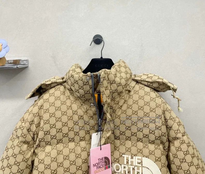 Gucci Gucci Co-branded full-print down jacket Size US S / EU 44-46 / 1 - 4 Thumbnail