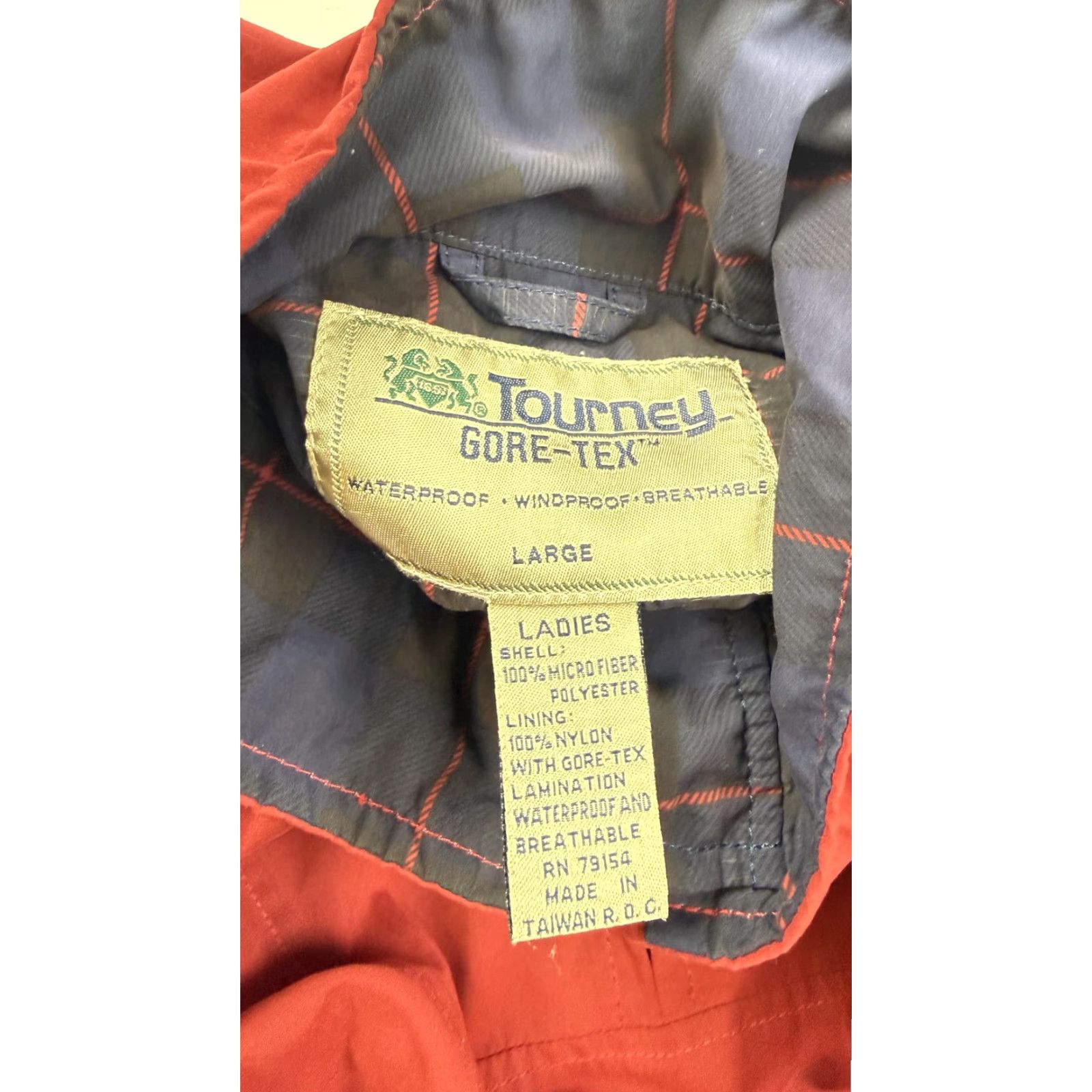 Vintage VINTAGE Tourney Jacket Womens Large Red Gore-Tex Pullover Windbreaker 90s Size L / US 10 / IT 46 - 6 Thumbnail