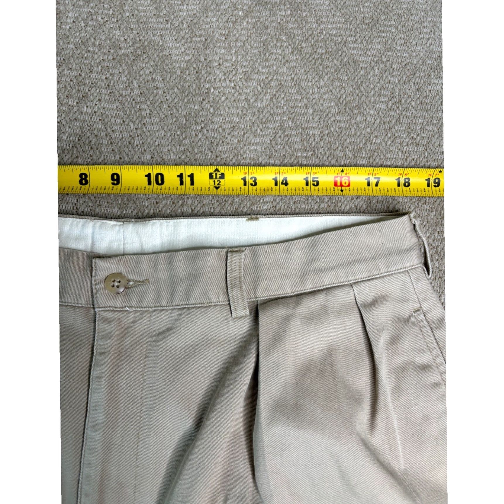 Polo Ralph Lauren Polo Ralph Lauren Classic Chino Pants Men Beige 40x30 Cotton Pleated Front Logo Button Relaxed Fit Casual Workwear Pants Size US L / EU 52-54 / 3 - 4 Thumbnail
