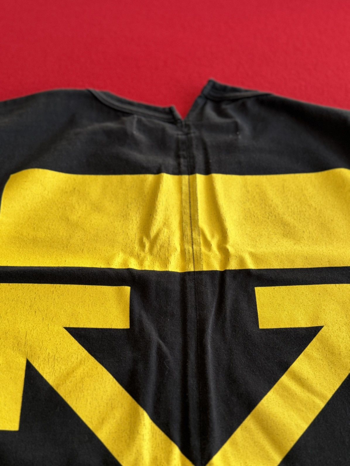 Off-White Off-White T-Shirt **RARE** Size US XL / EU 56 / 4 - 5 Thumbnail