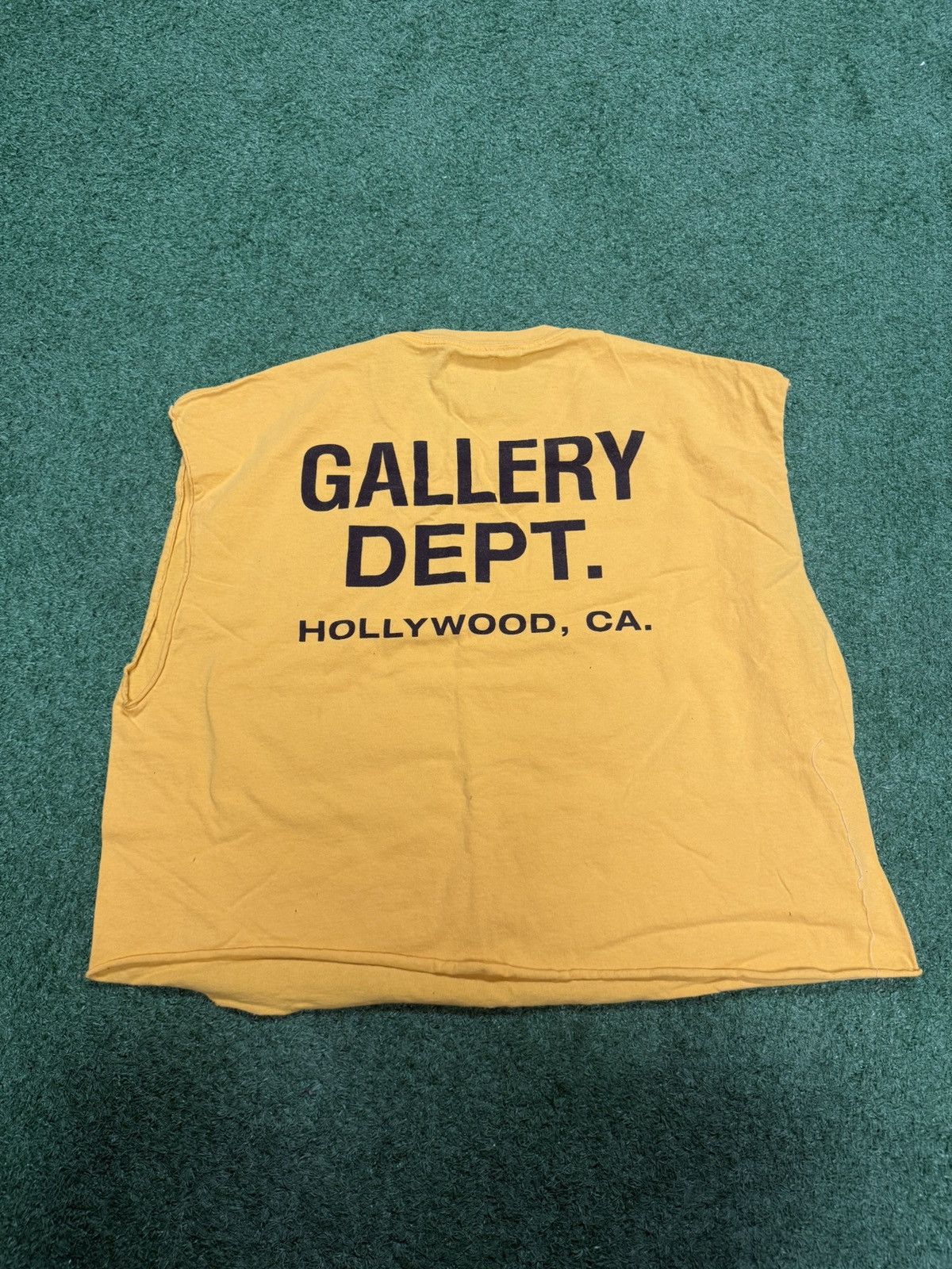Gallery Dept. Gallery dept, cutoff tee size x large Size US XL / EU 56 / 4 - 3 Thumbnail
